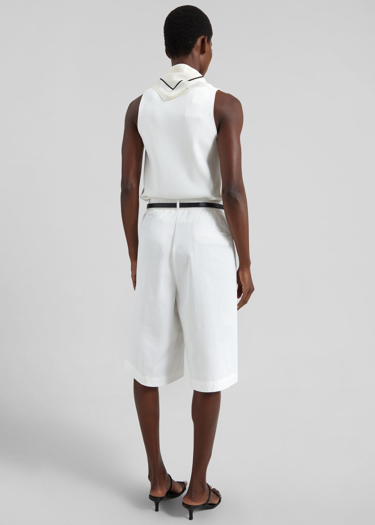 Arvert Bermuda Shorts - White – view 8 of 9