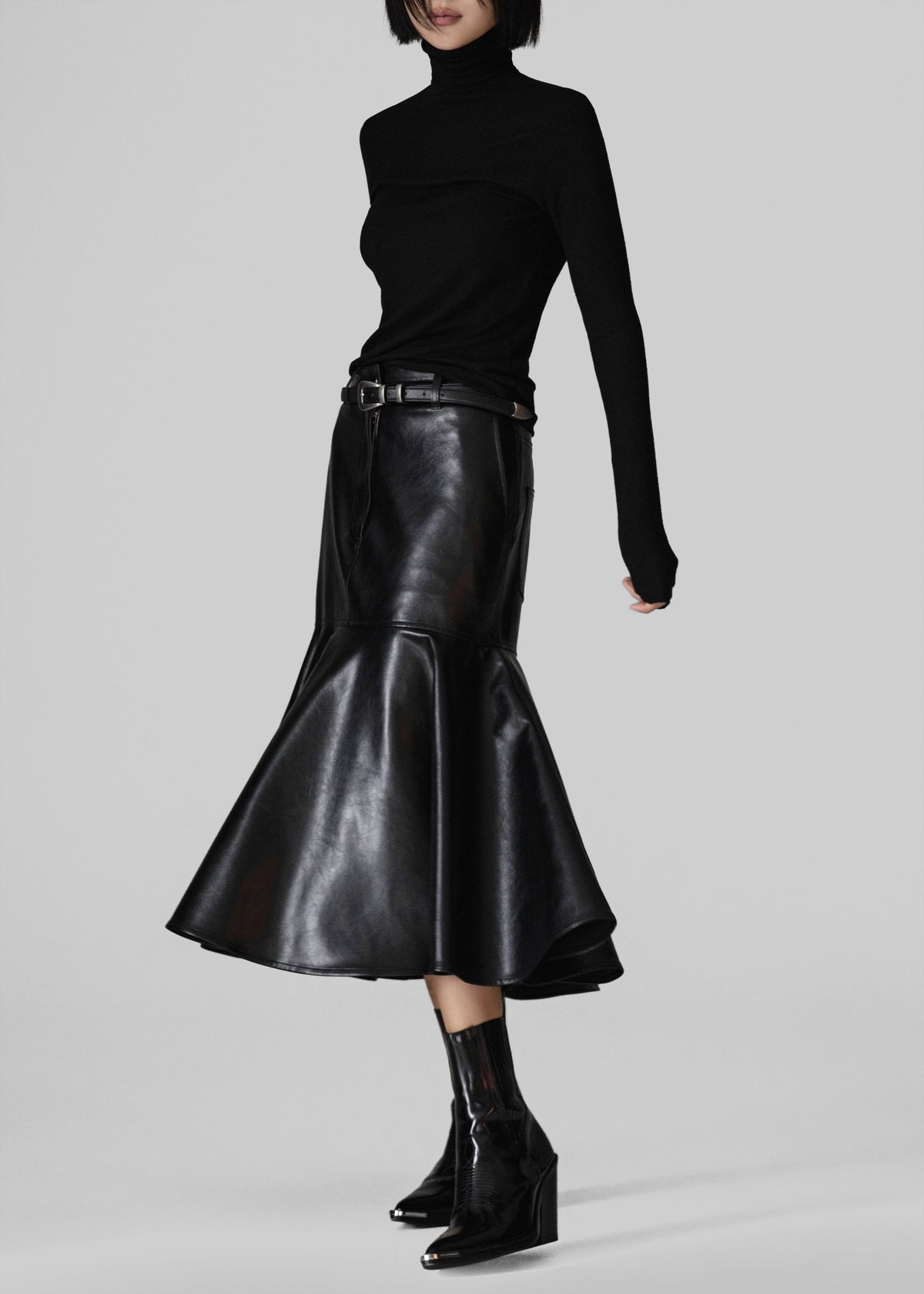 Arvika Faux Leather Mermaid Skirt - Black – view 4 of 9