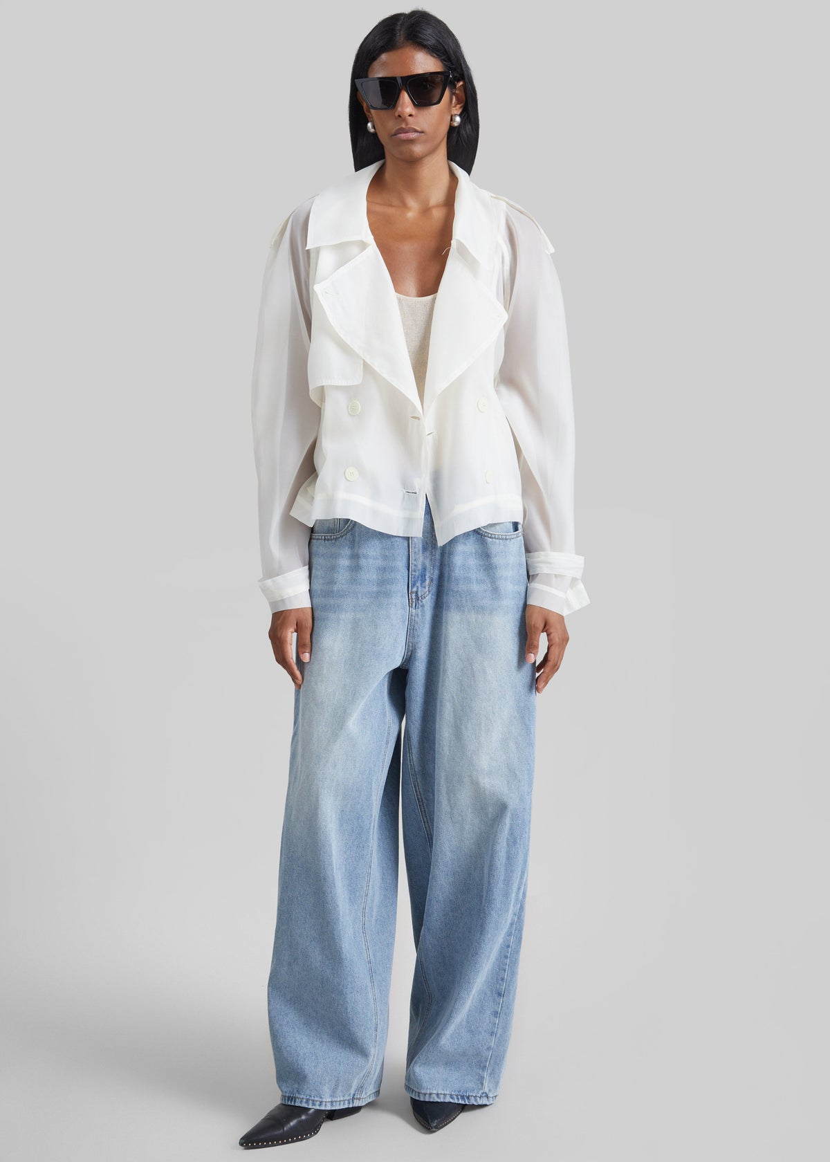 Asola Sheer Short Trench - Ivory – view 3 of 7