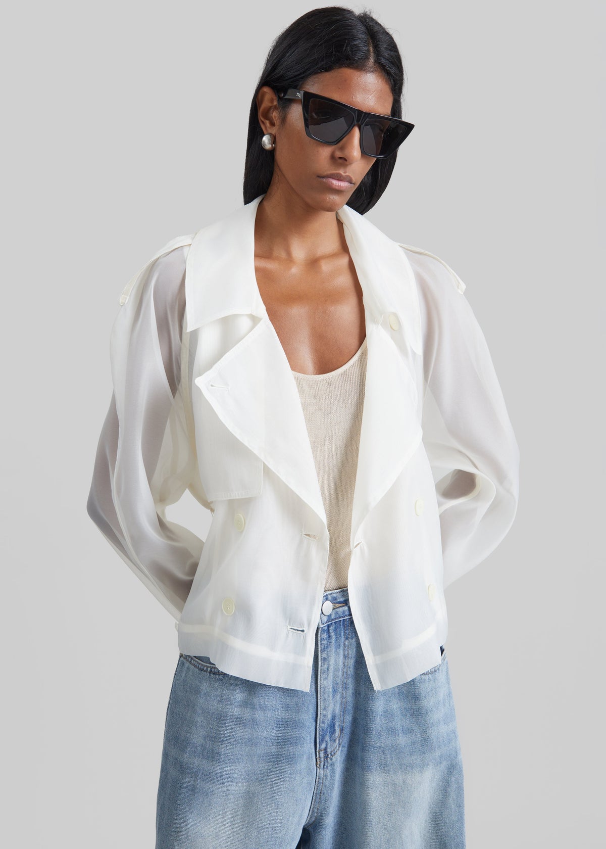 Asola Sheer Short Trench - Ivory – view 4 of 7