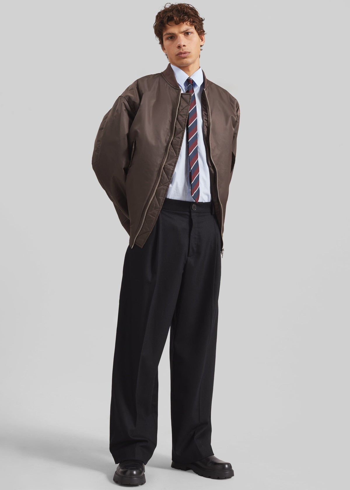 [gender-male] – view 7 of 12
