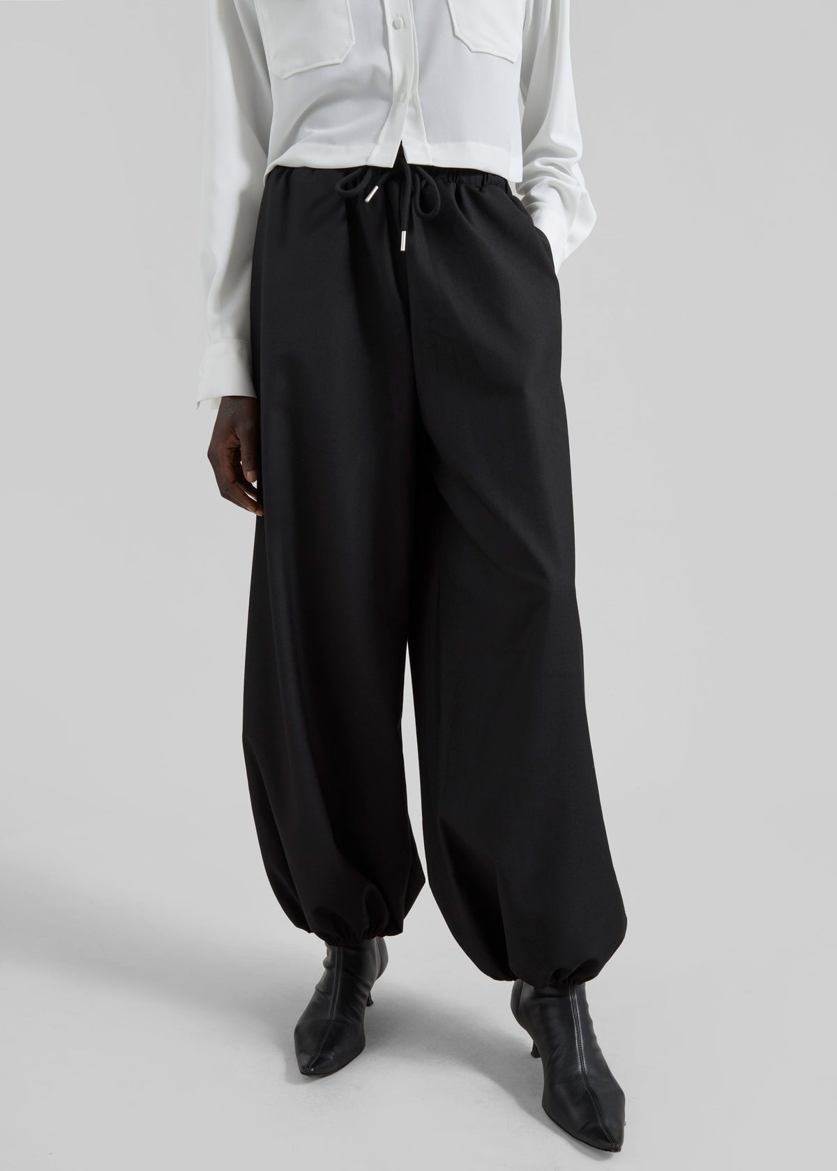 Aubray Balloon Pants - Black – view 2 of 7