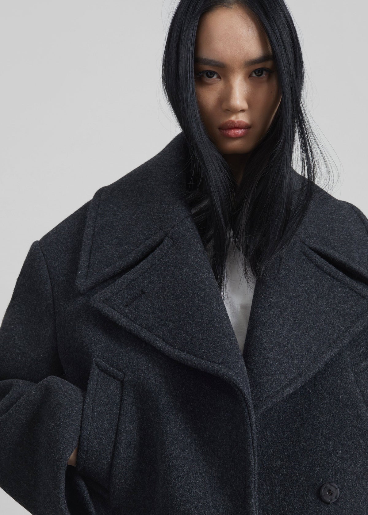 Aumale Cropped Wool Peacoat - Charcoal – view 2 of 11