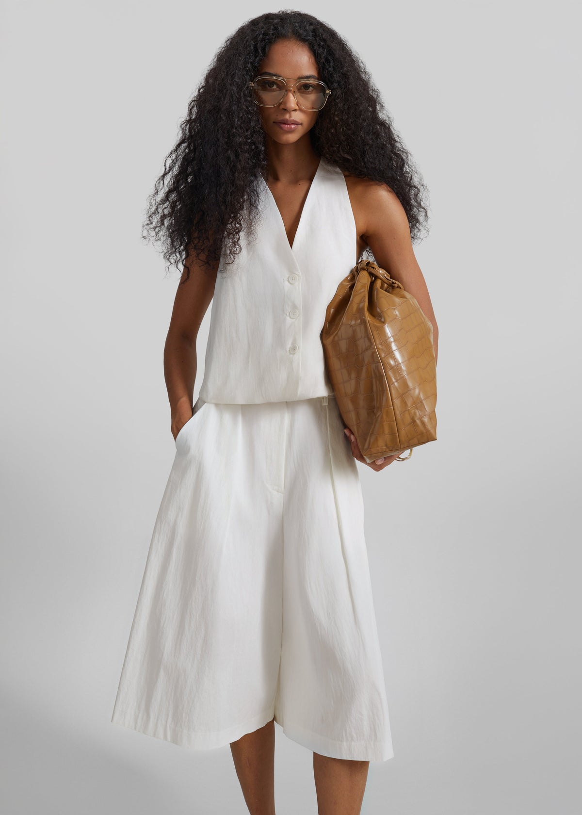 Aurea Wide Bermuda Shorts - Ivory – view 1 of 8