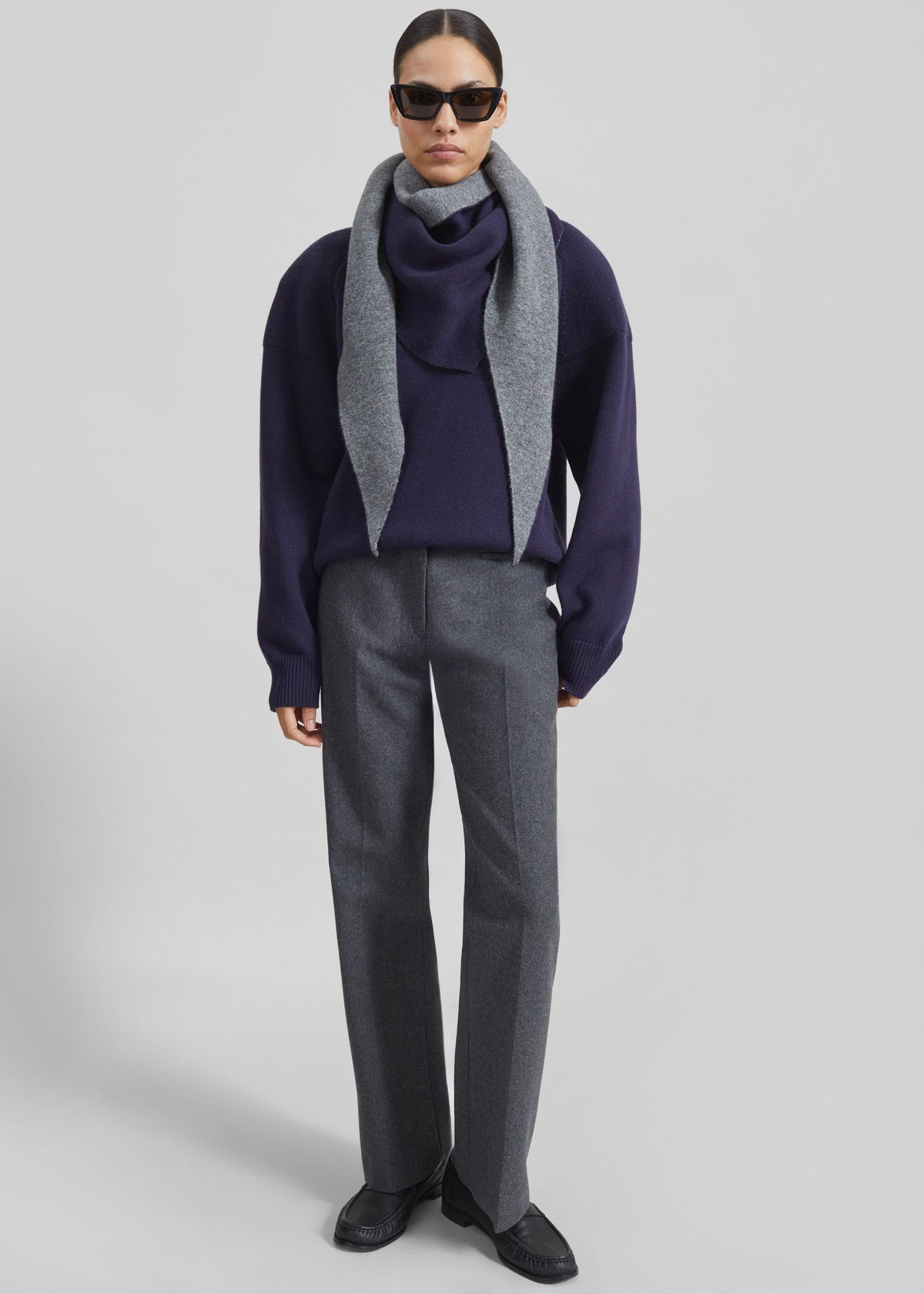 Avize Wool Straight Trousers - Dark Grey – view 5 of 6