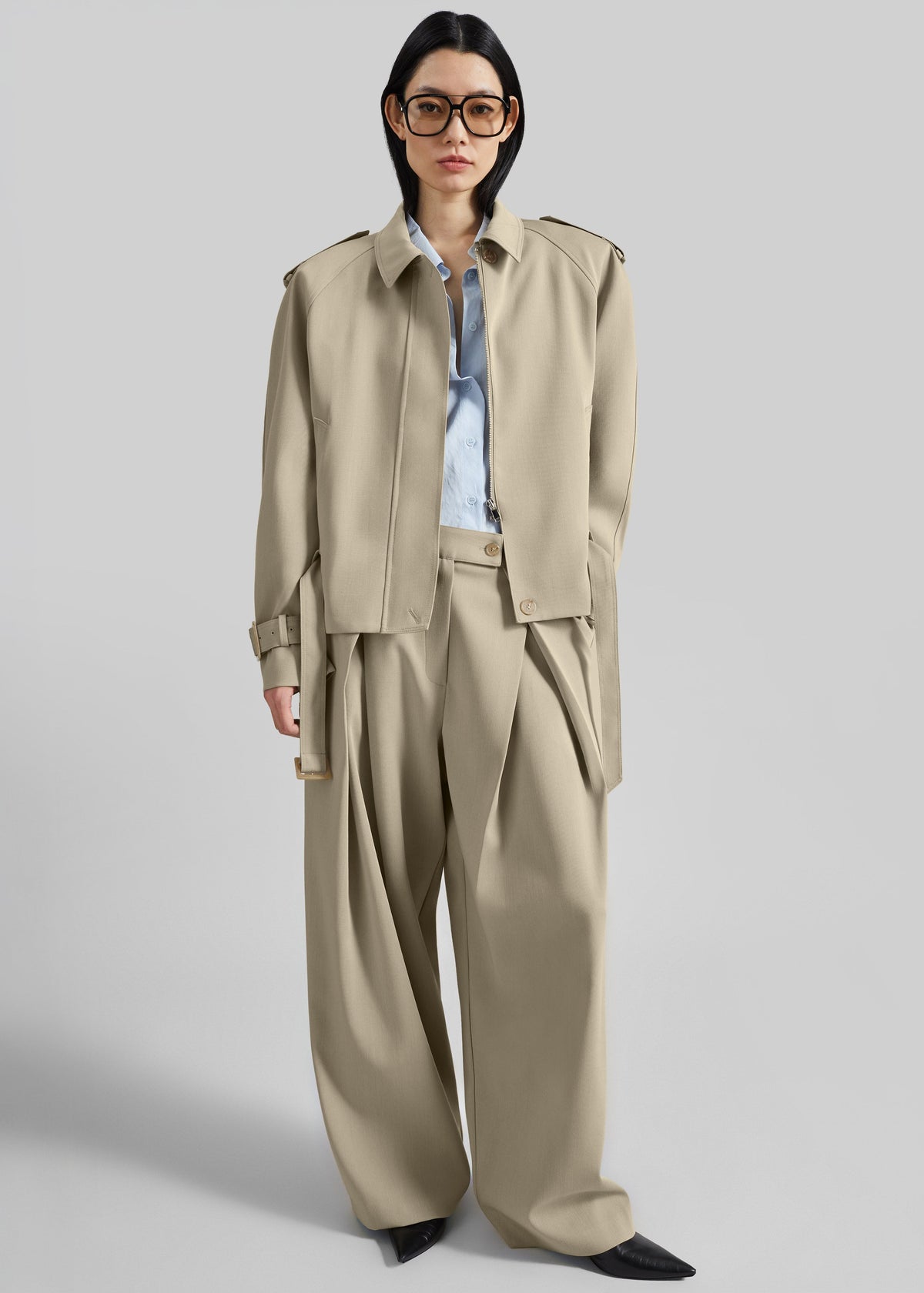 Avray Pleated Trousers - Beige – view 2 of 11