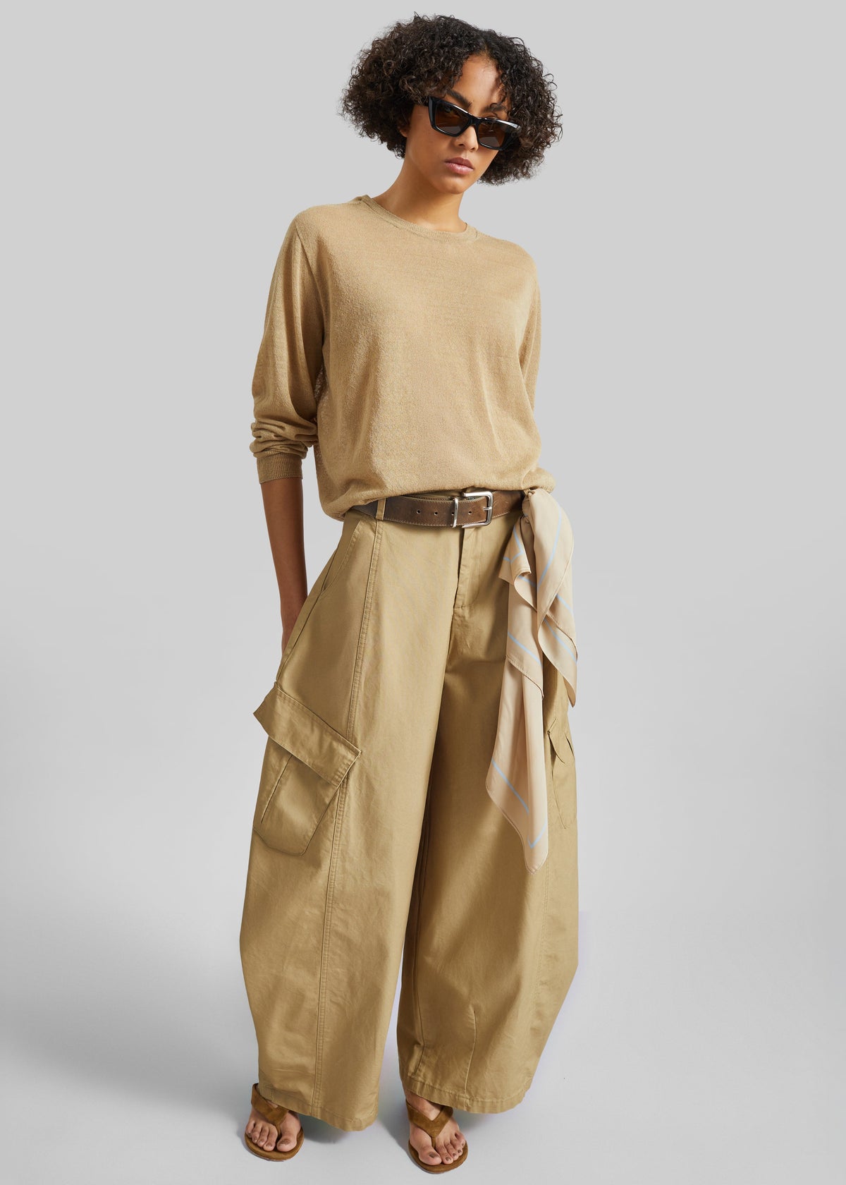 Baixa Barrel Cargo Pants - Beige – view 1 of 8