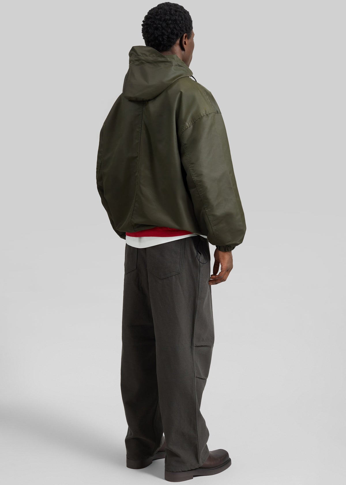Banbury Windbreaker Jacket - Olive – view 8 of 9