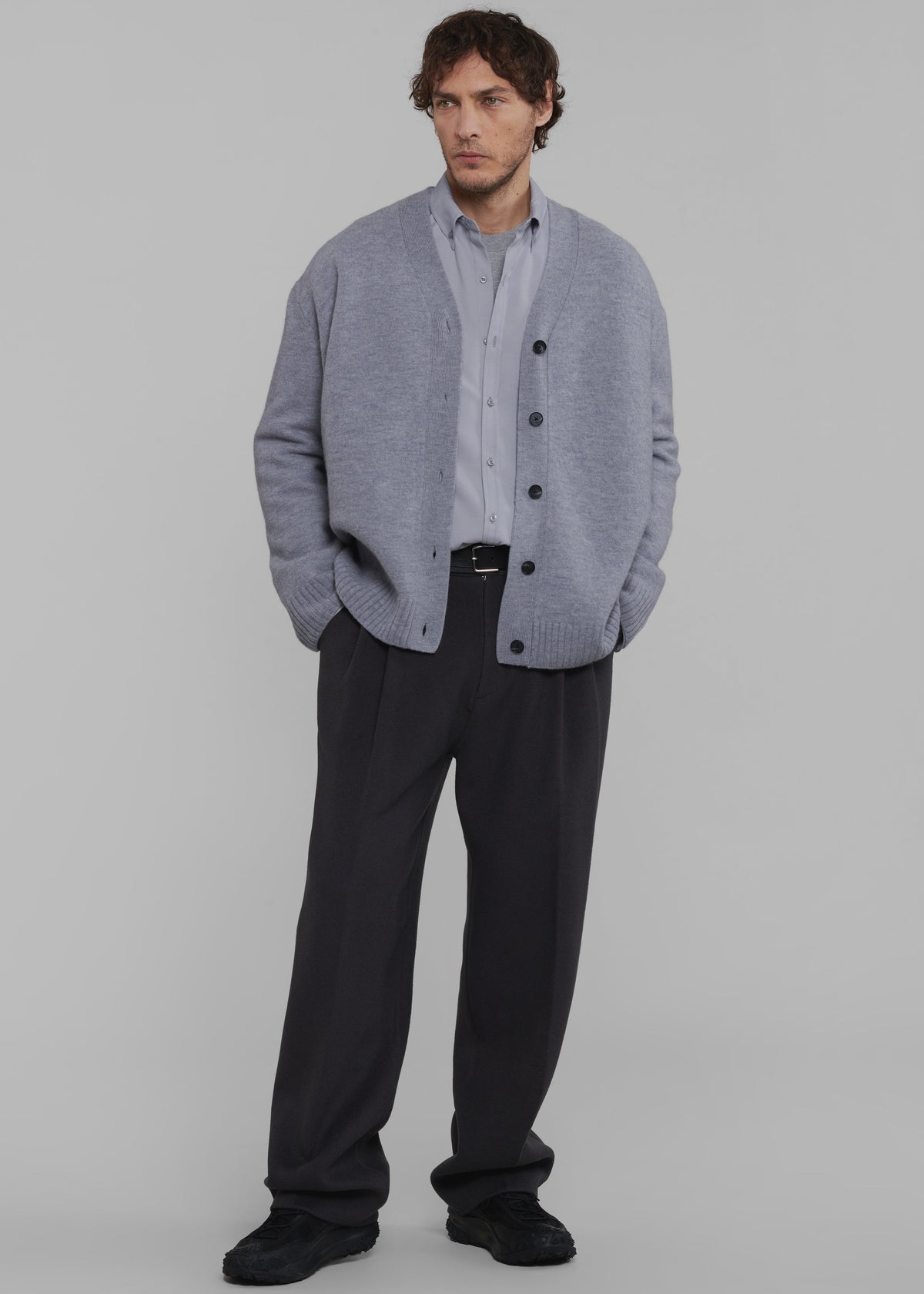 Beck Wool Cardigan - Light Grey – view 3 of 8