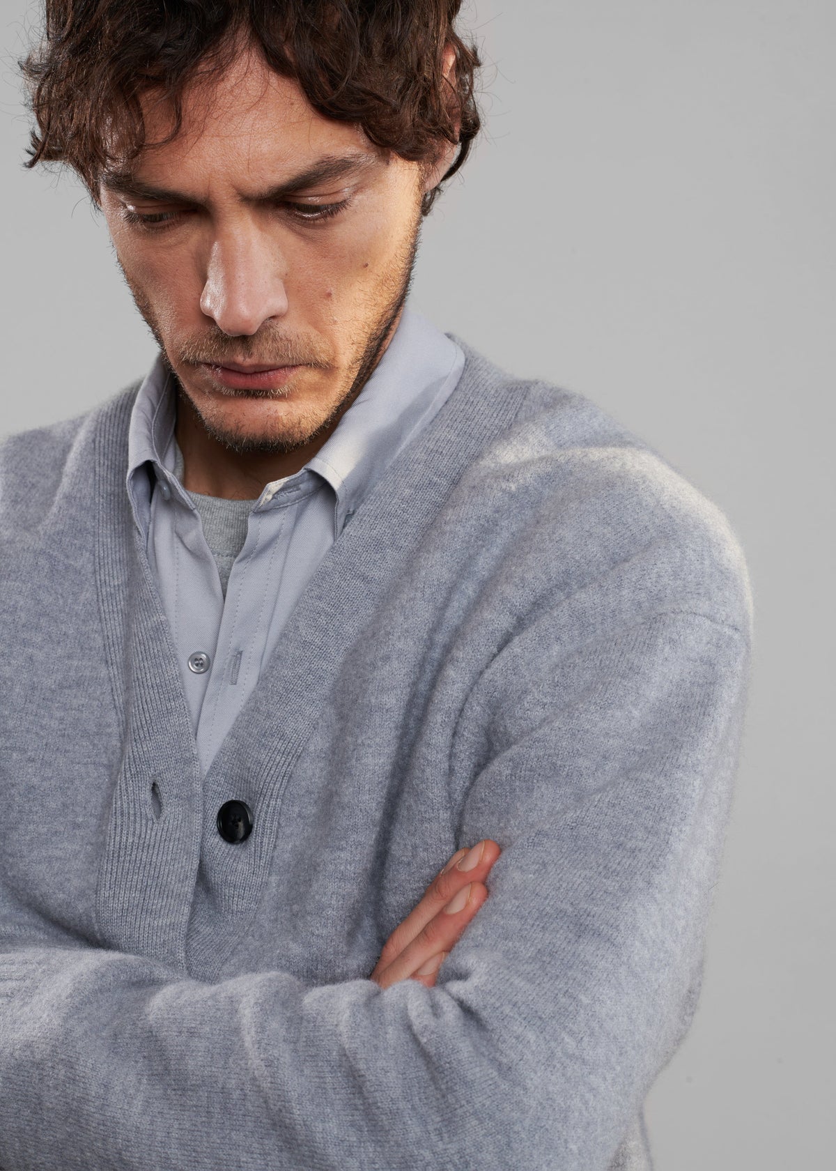 Beck Wool Cardigan - Light Grey – view 2 of 8