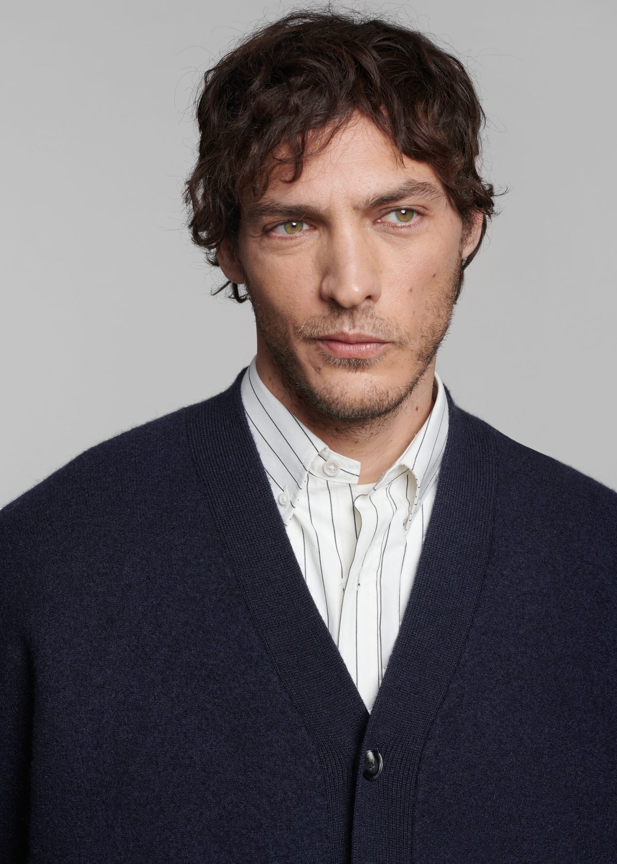 Beck Wool Cardigan - Navy – view 4 of 7