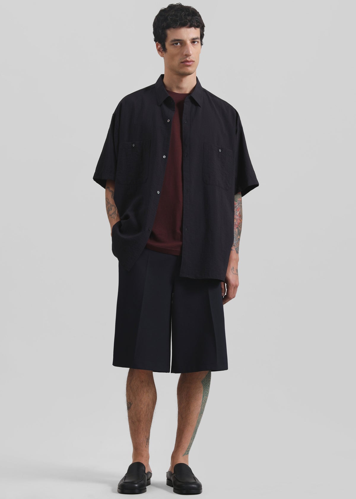 Belgrave Bermuda Shorts - Navy – view 8 of 12