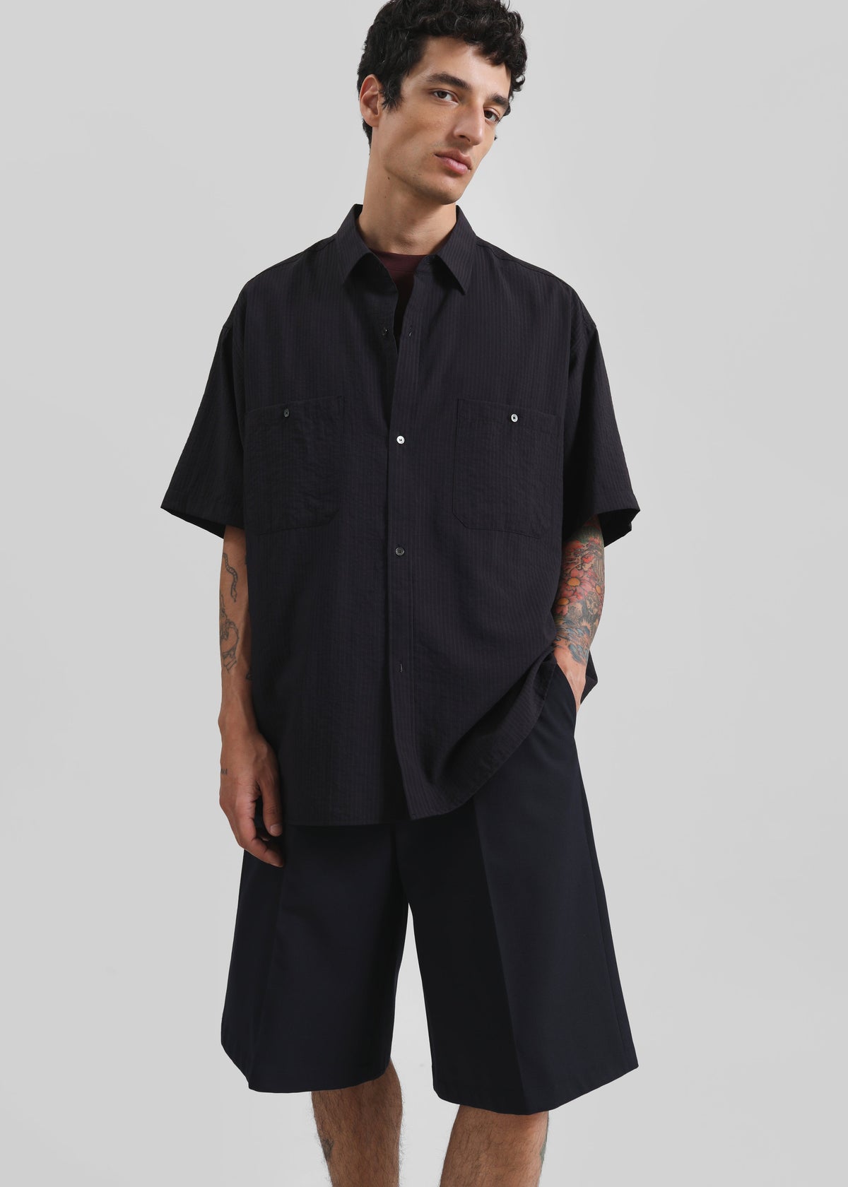 Belgrave Bermuda Shorts - Navy – view 5 of 12