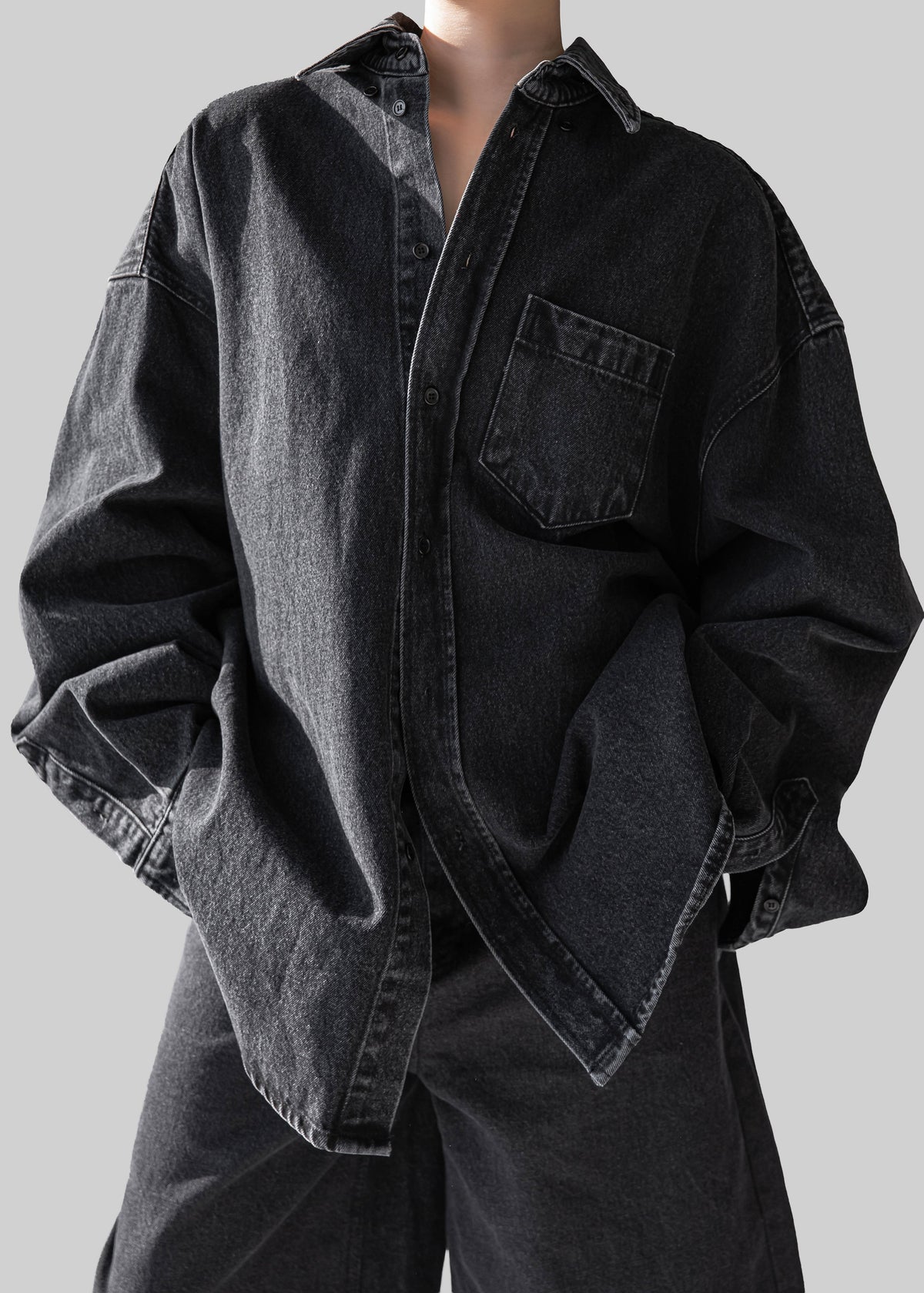 Belvis Oversized Denim Shirt - Black Wash – view 2 of 6