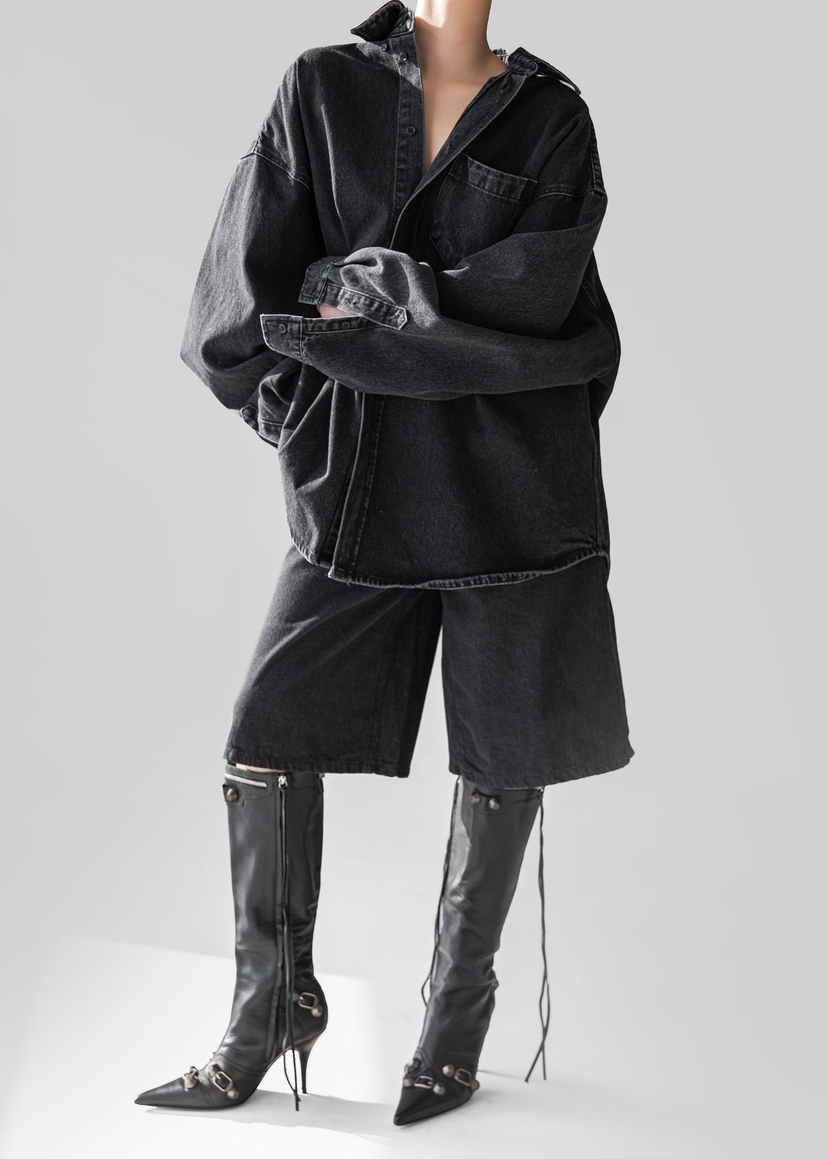 Belvis Oversized Denim Shirt - Black Wash – view 5 of 6