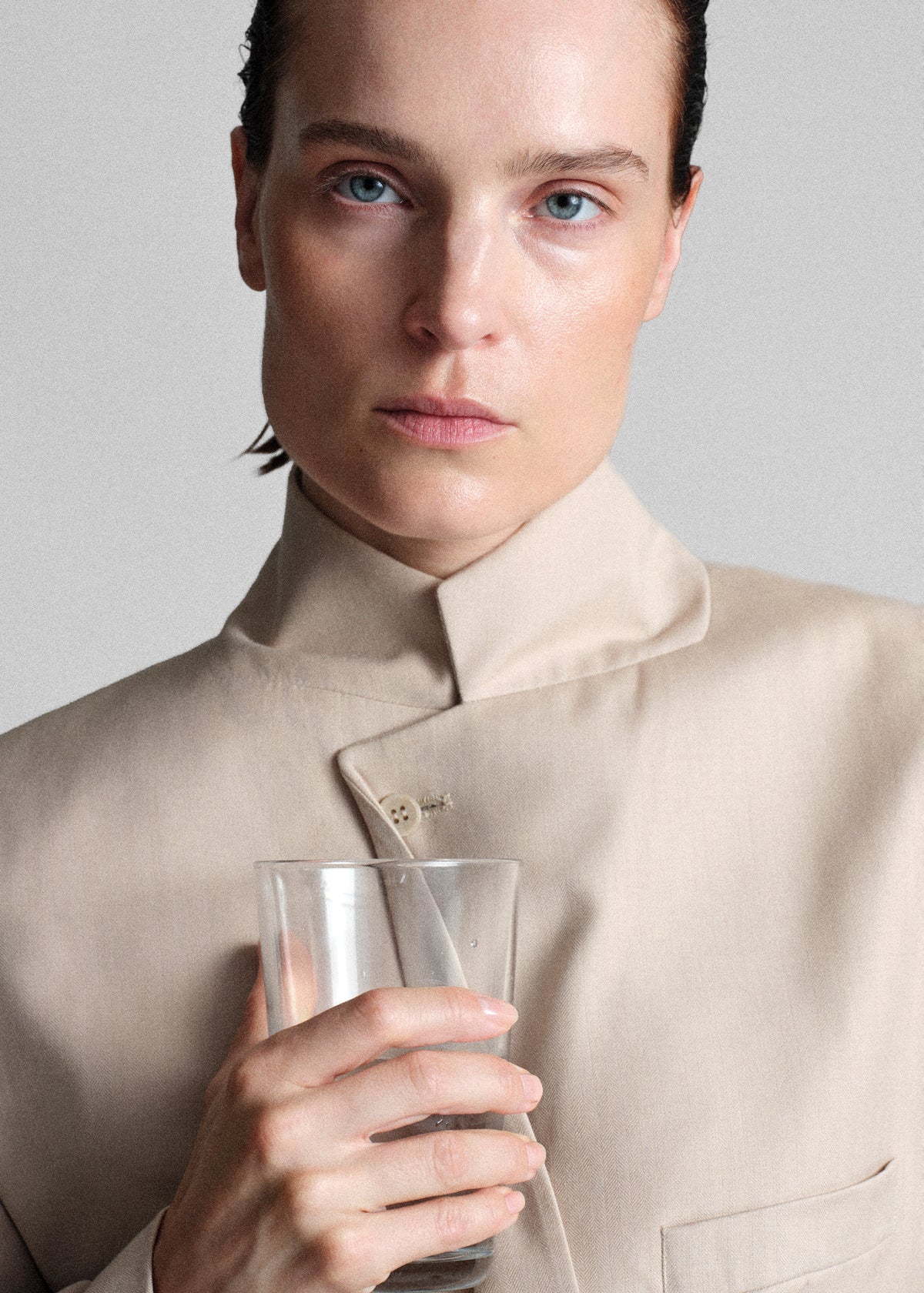 Bettter Folded Blazer - Beige – view 4 of 6