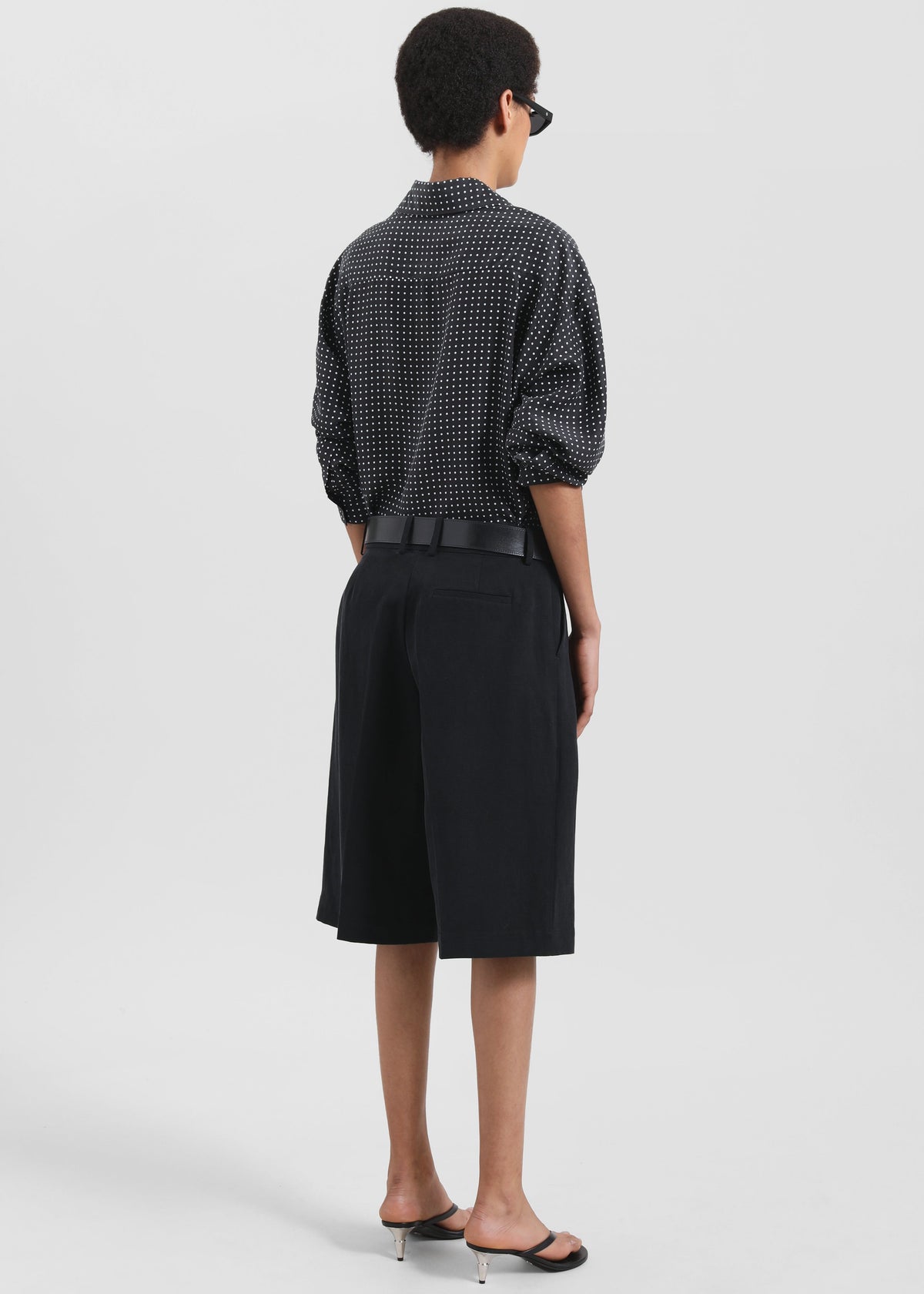 Bilbao Pleated Linen Bermuda Shorts - Black – view 5 of 6