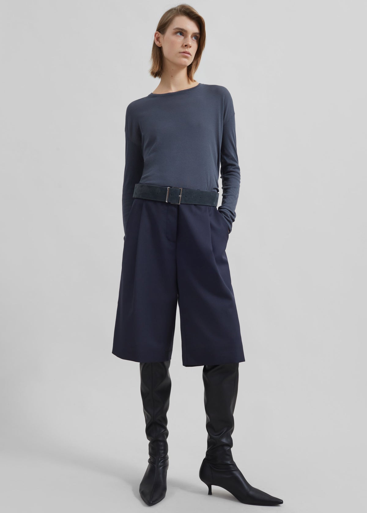 Bilbao Pleated Bermuda Shorts - Navy – view 1 of 6