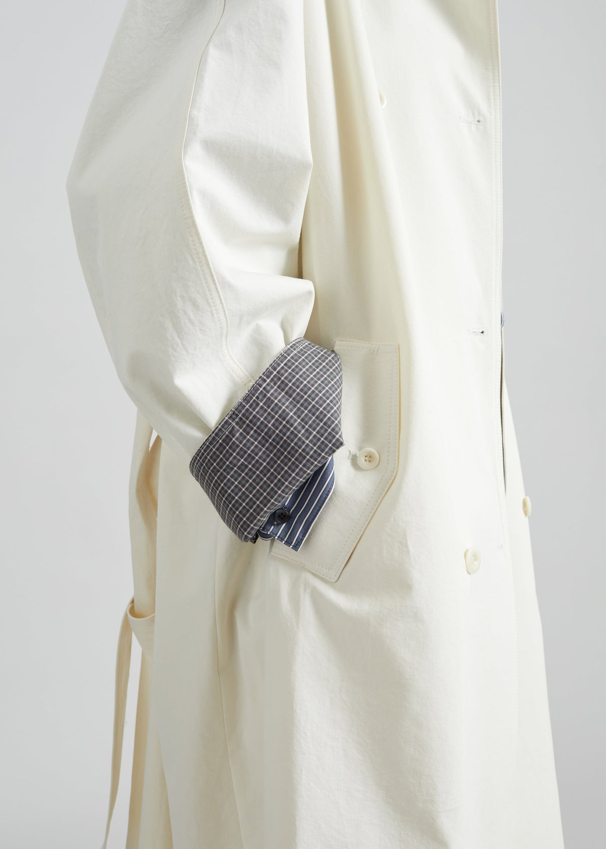 Brion Contrast Cuff Trench Coat - Cream – view 6 of 8