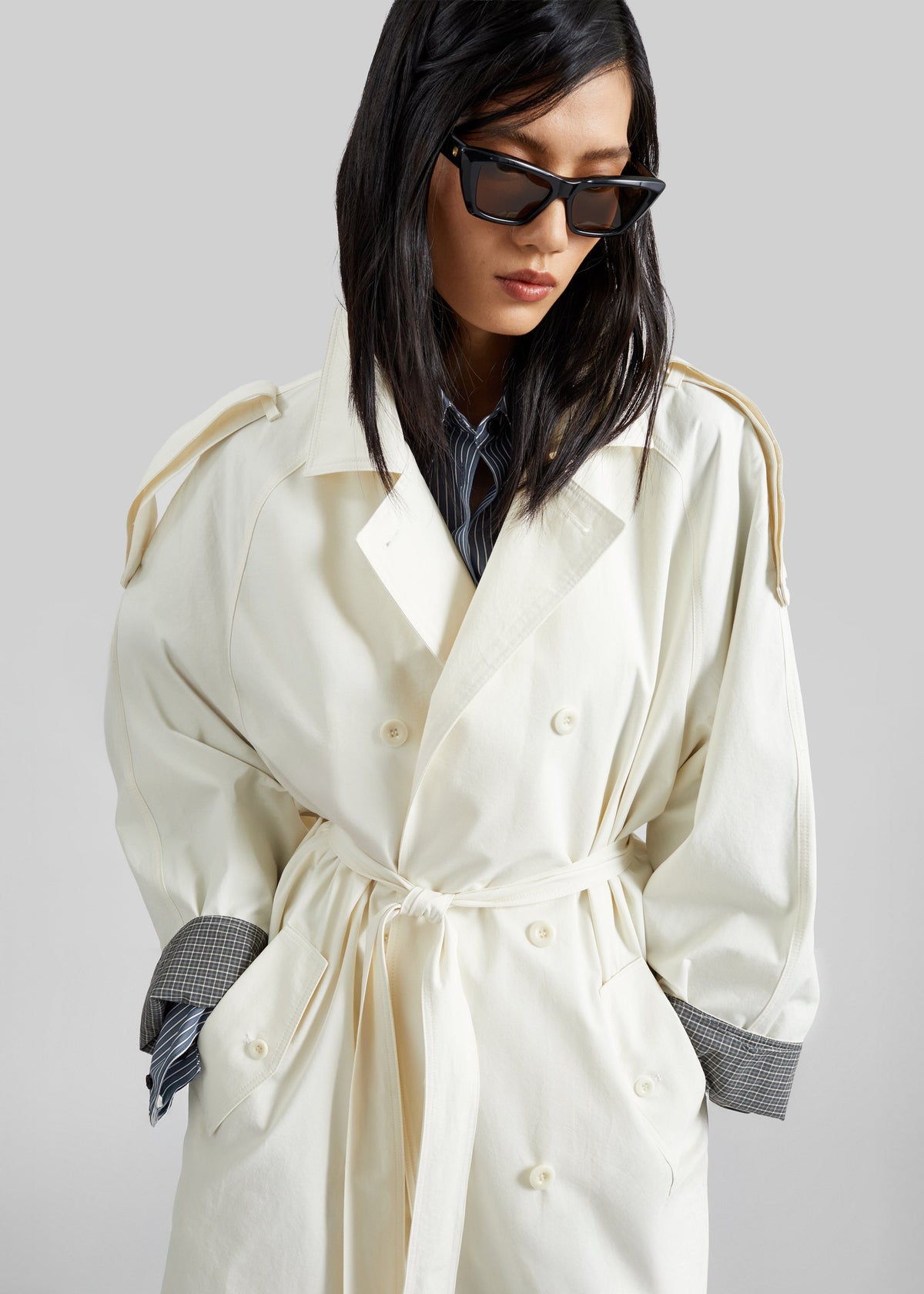 Brion Contrast Cuff Trench Coat - Cream – view 2 of 8