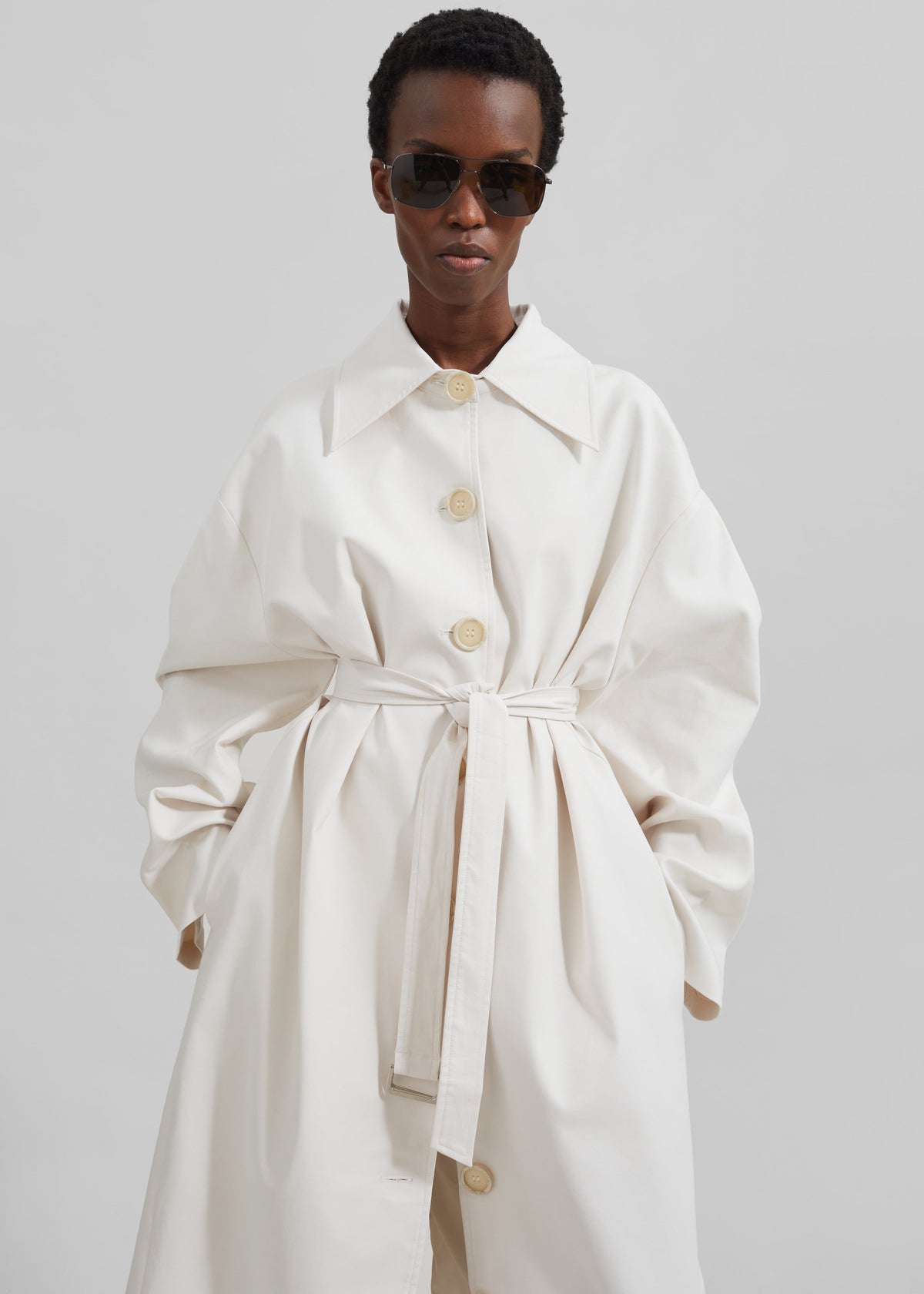 Callyn Trench Coat - Light Beige – view 6 of 10