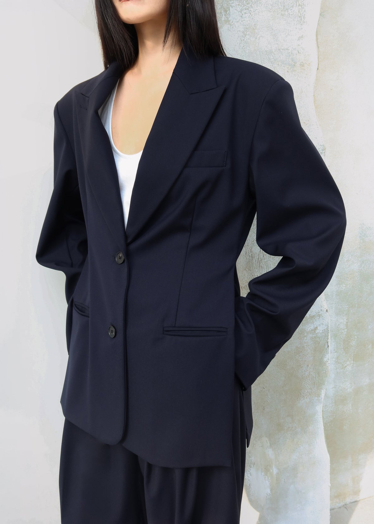 Canmore Double Vent Blazer - Navy – view 9 of 13