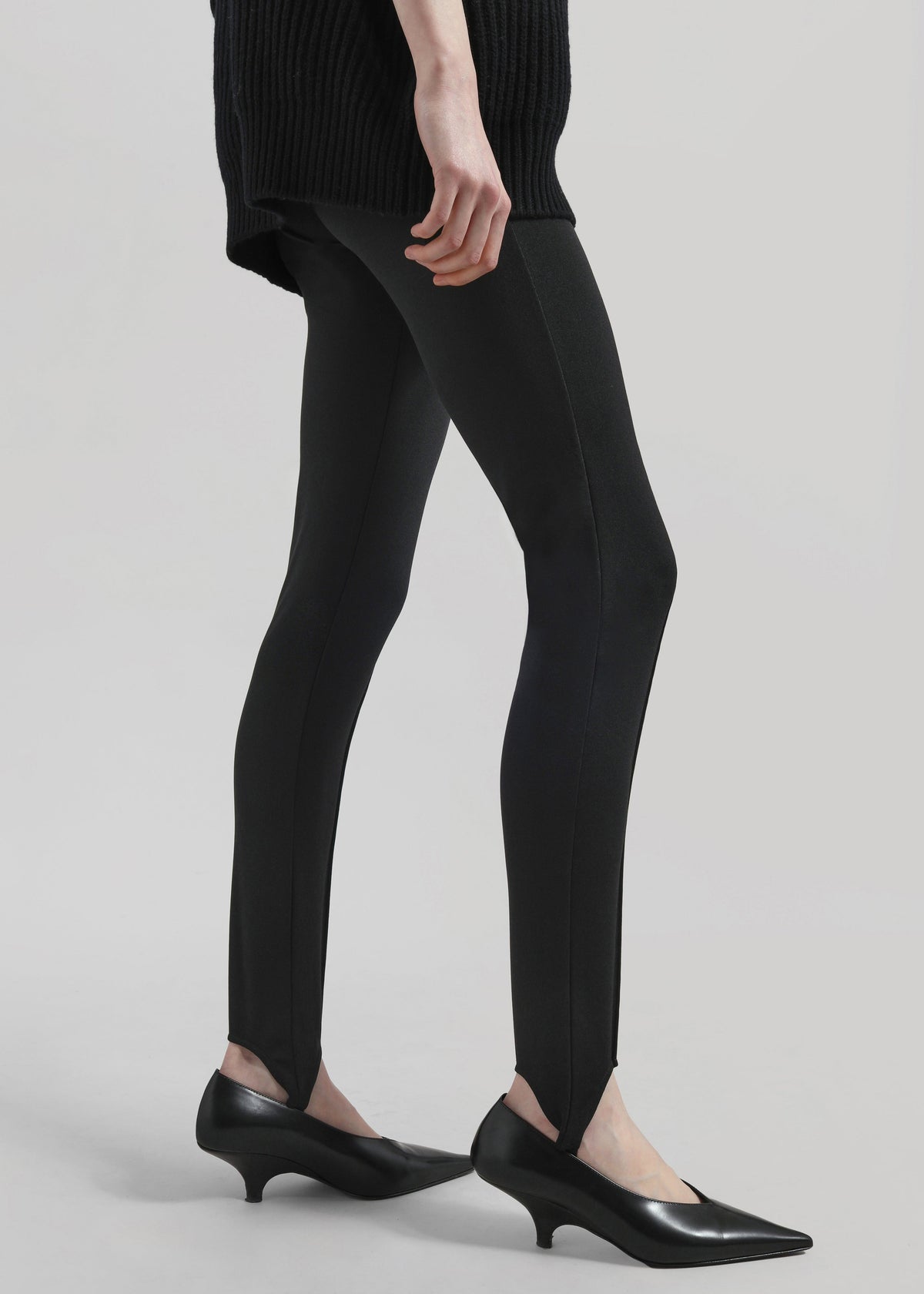 Caserta Stirrup Leggings - Black – view 1 of 8