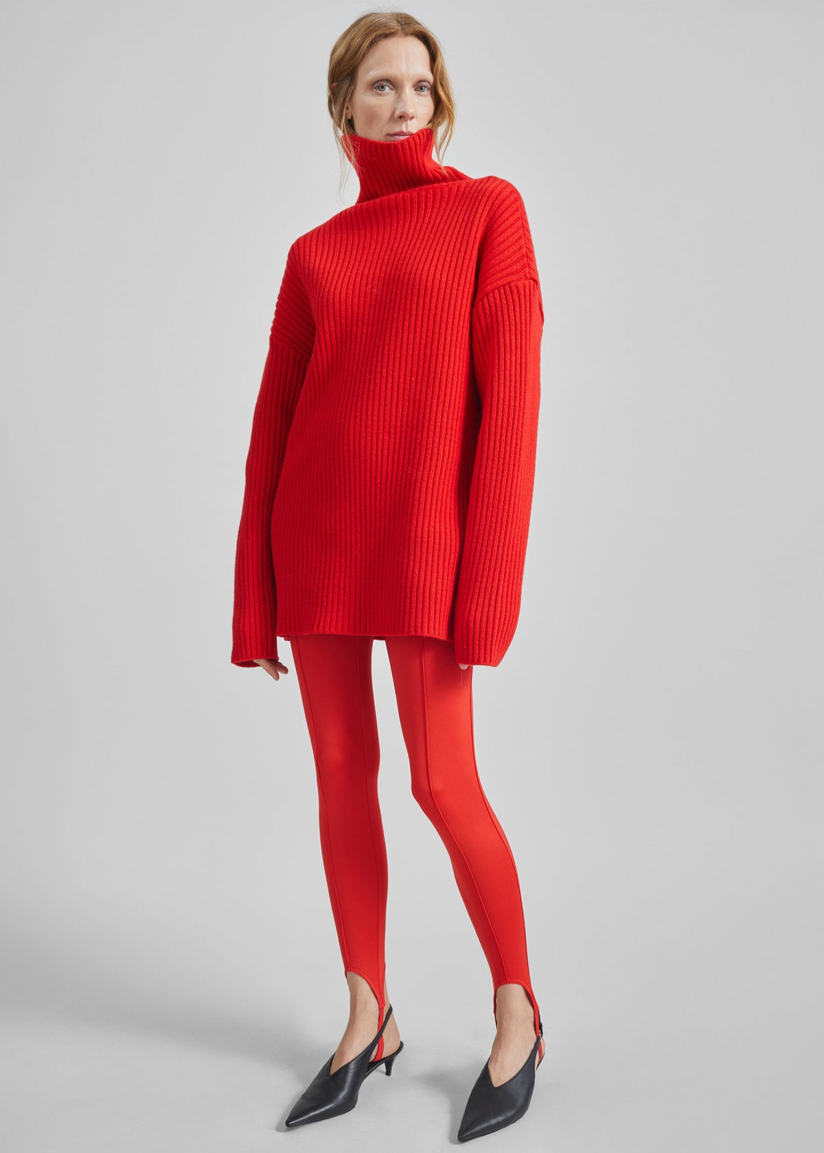 Caserta Stirrup Leggings - Red – view 6 of 8