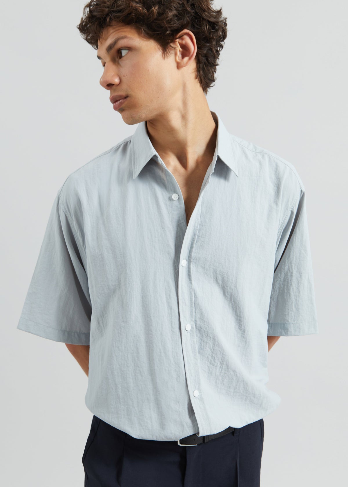 Colhame Adjustable Hem Short Sleeve Shirt - Powder Blue – view 3 of 8