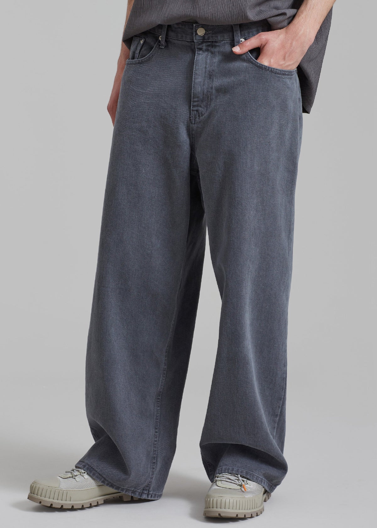 Connor Jeans - Grey Wash – view 2 of 8