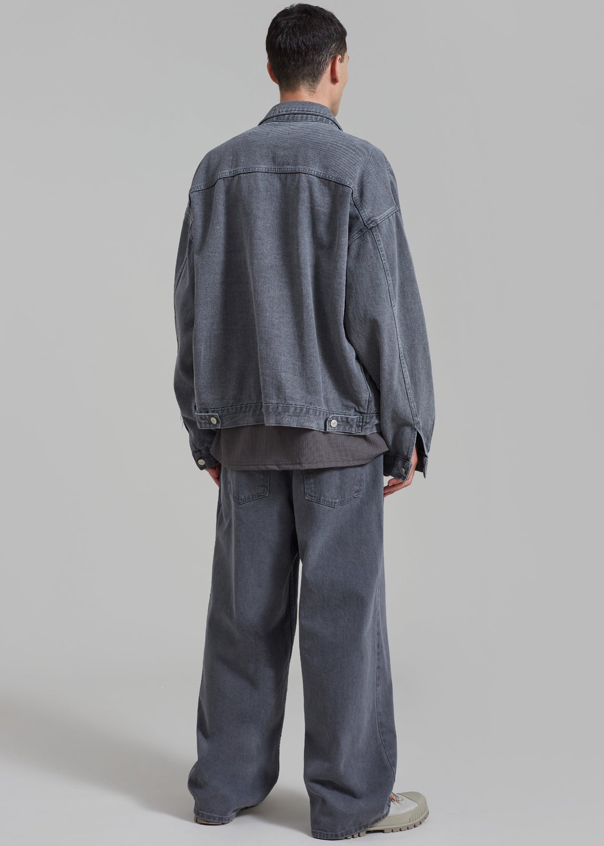 Connor Oversized Denim Jacket - Grey Wash – view 6 of 7