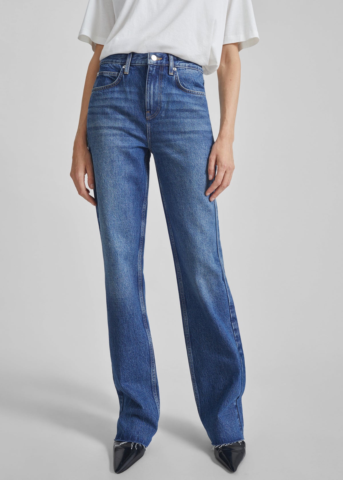 Dalston Jeans - Blue Wash – view 1 of 9