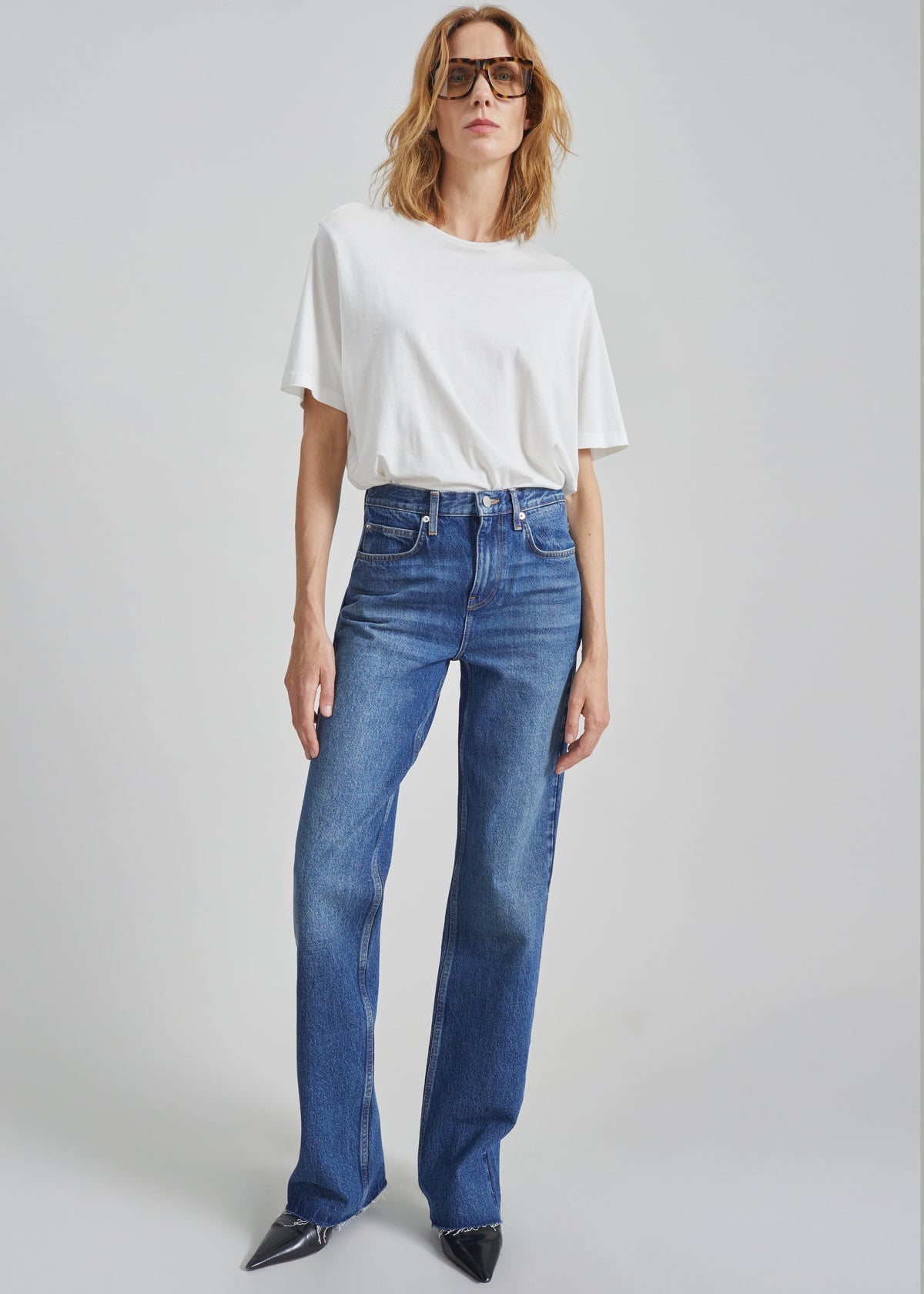 Dalston Jeans - Blue Wash – view 6 of 9