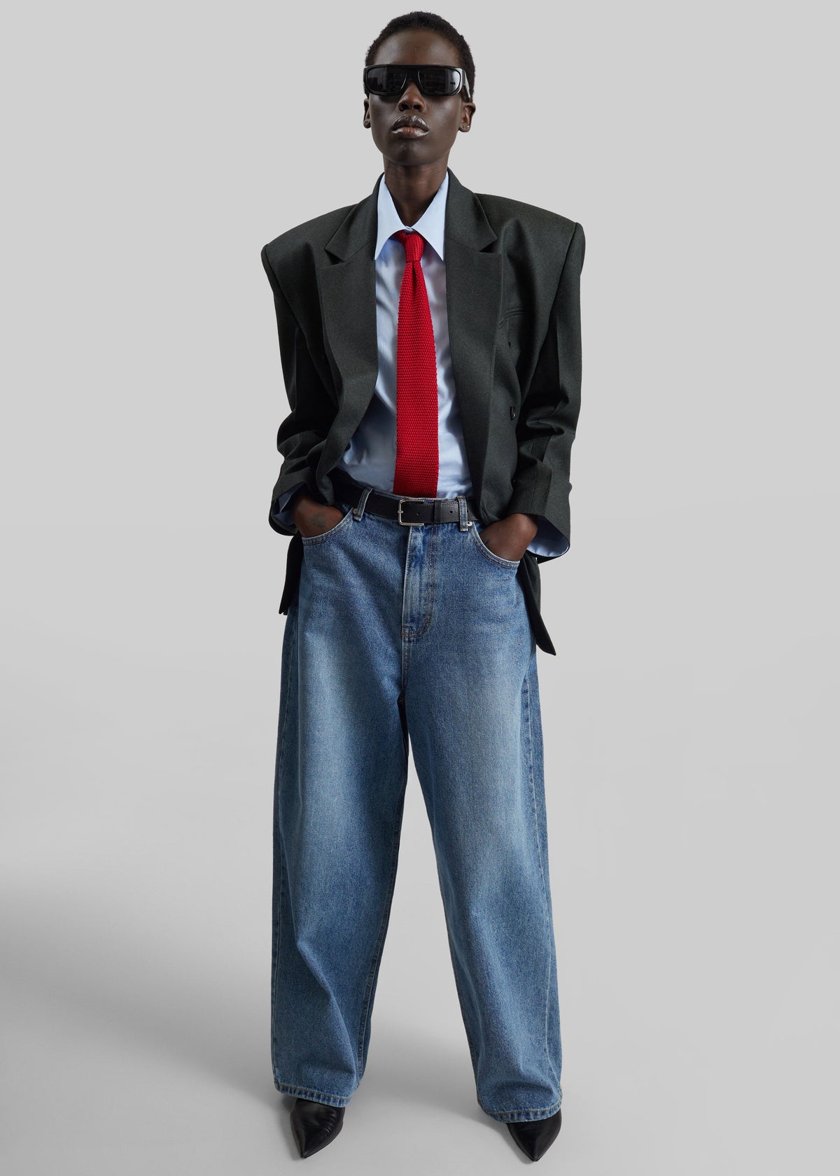 Dawson Wide Leg Jeans - Medium Wash – view 2 of 9
