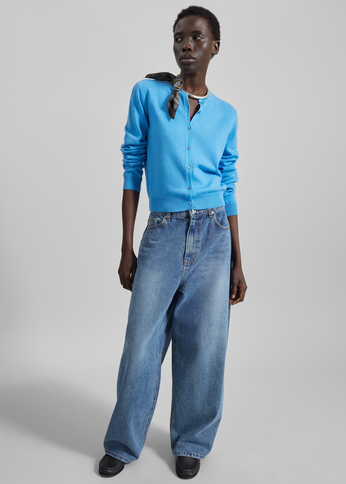 Dawson Wide Leg Jeans - Medium Wash – view 8 of 9