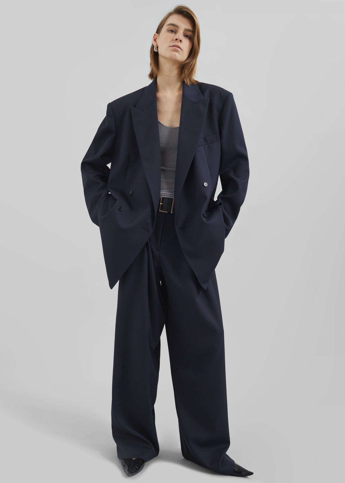 Daytona Pleated Trousers - Navy – view 2 of 8