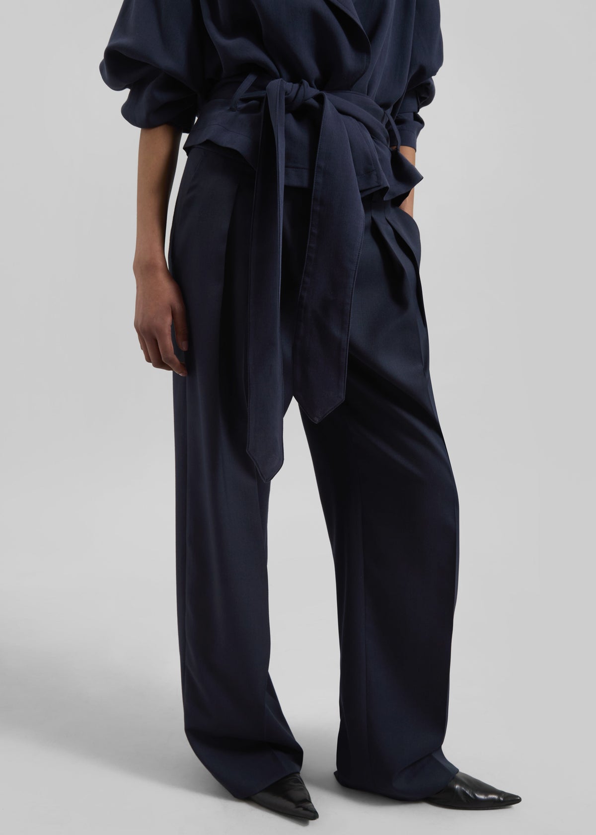Daytona Pleated Trousers - Navy – view 6 of 8