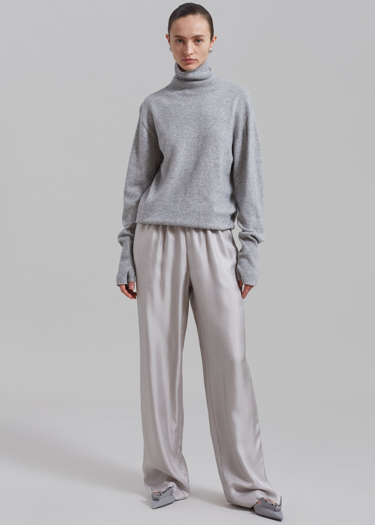 Delia Wool Turtleneck - Grey – view 7 of 10