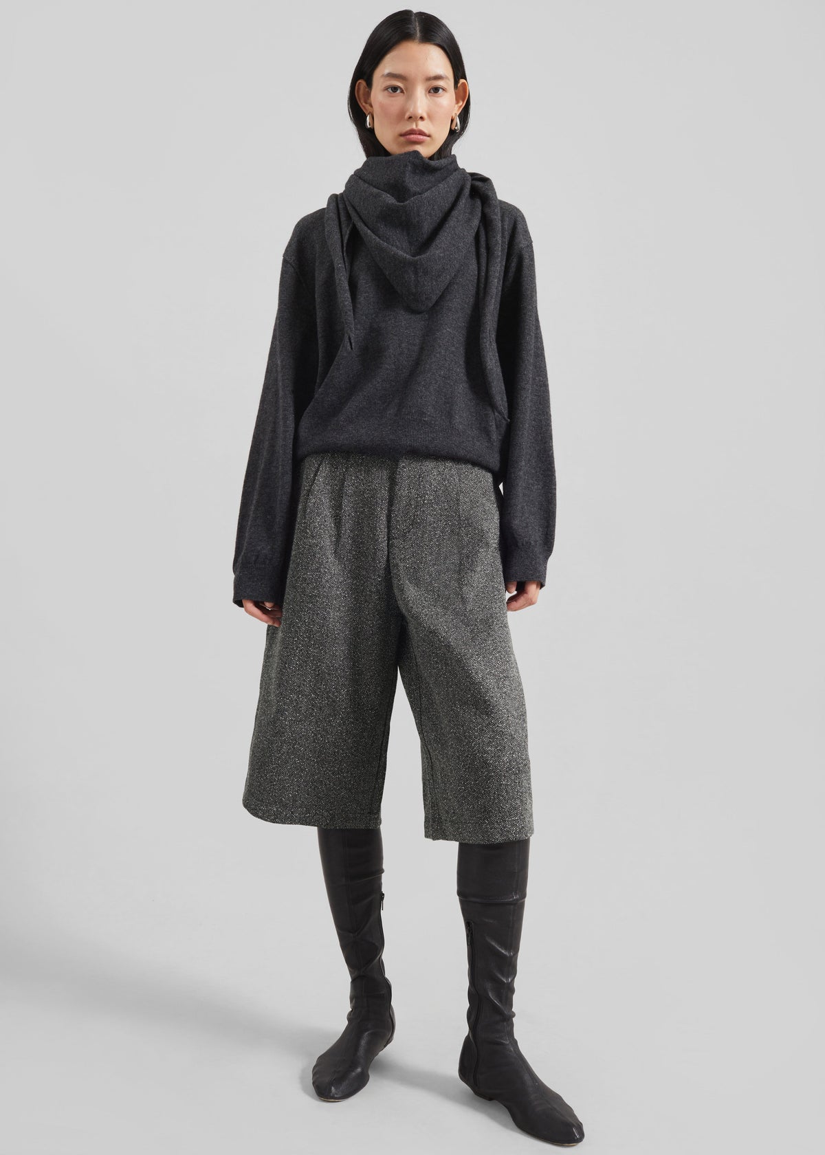 Dunley Bermuda Shorts - Charcoal Melange – view 1 of 9