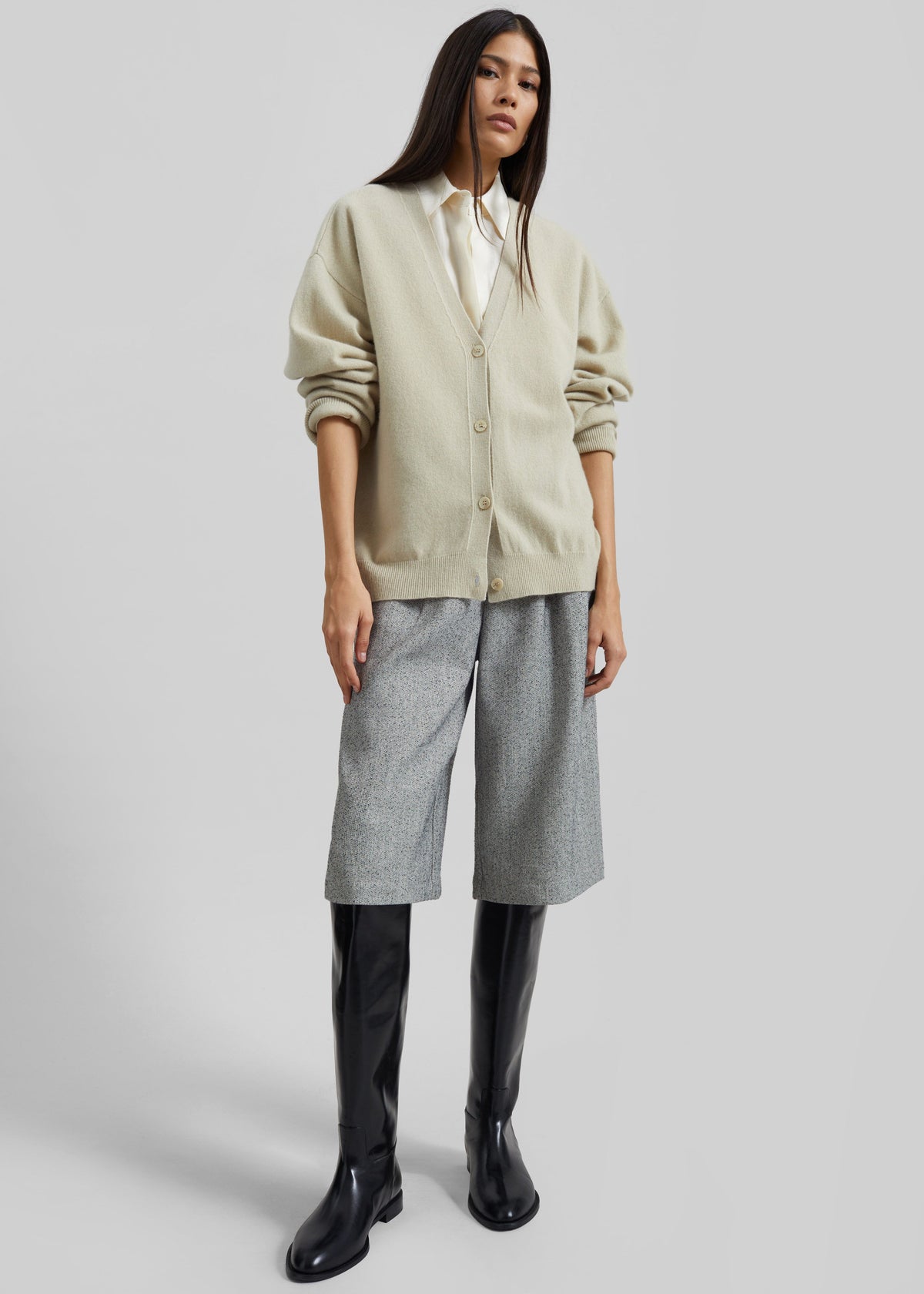 Dunley Bermuda Shorts - Grey Melange – view 7 of 9