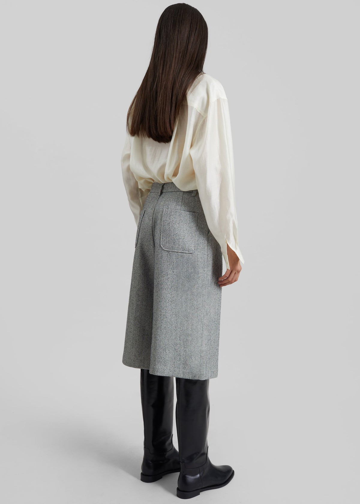 Dunley Bermuda Shorts - Grey Melange – view 8 of 9