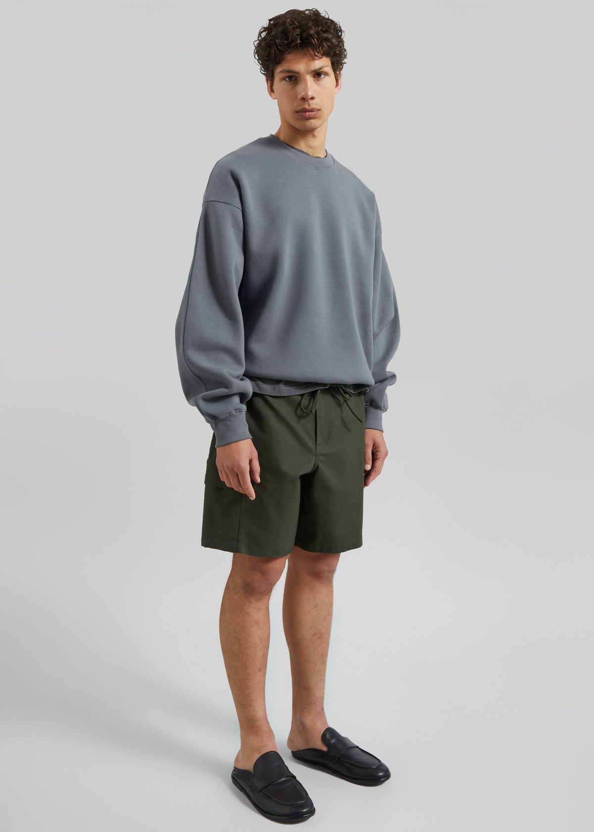 Dunloy Oversized Sweatshirt - Grey – view 2 of 6