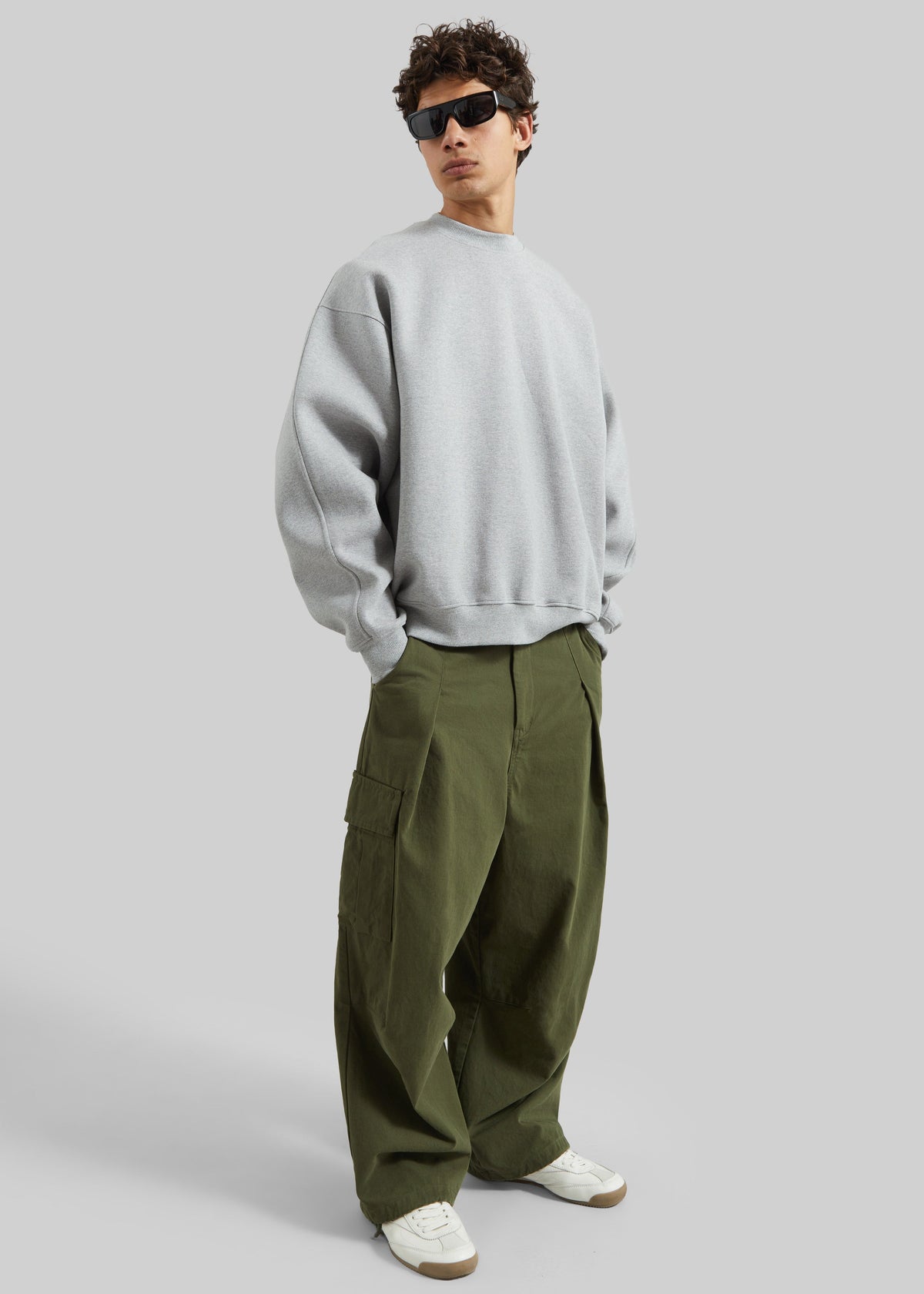 Dunloy Oversized Sweatshirt - Light Grey – view 4 of 6