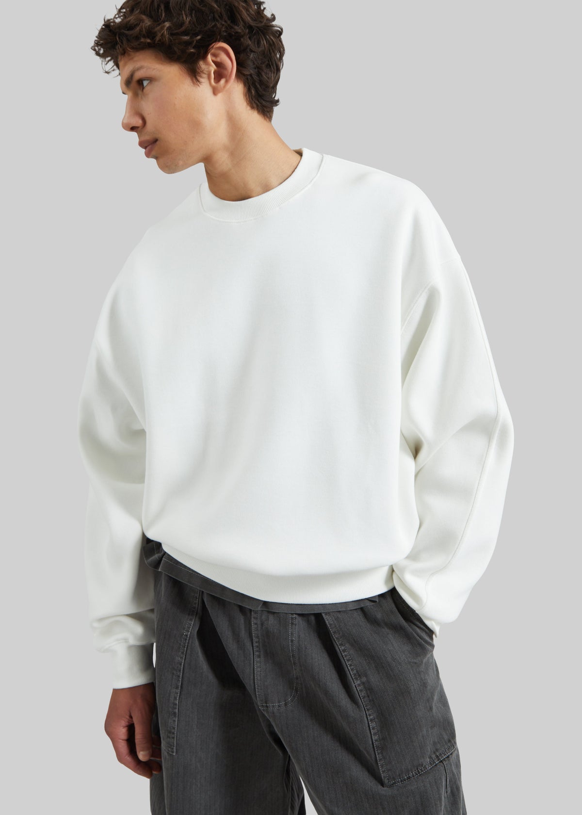 Dunloy Oversized Sweatshirt - White – view 5 of 7