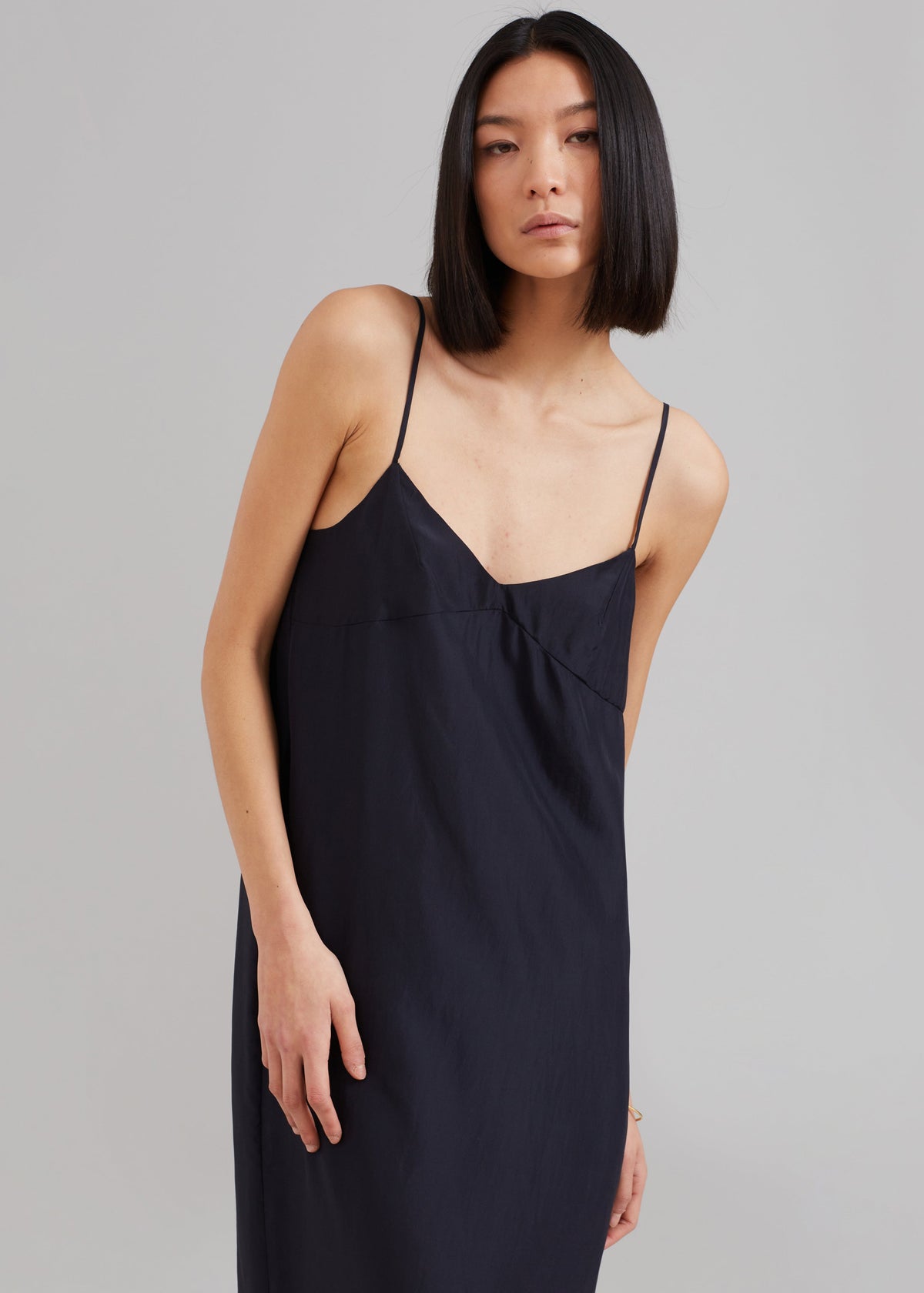 Dylana Sleeveless Maxi Dress - Navy – view 3 of 9