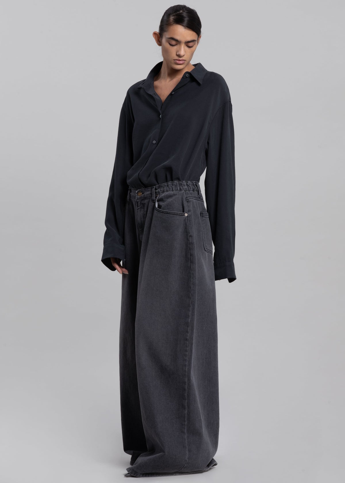 Lotta Fluid Shirt - Charcoal – view 8 of 10