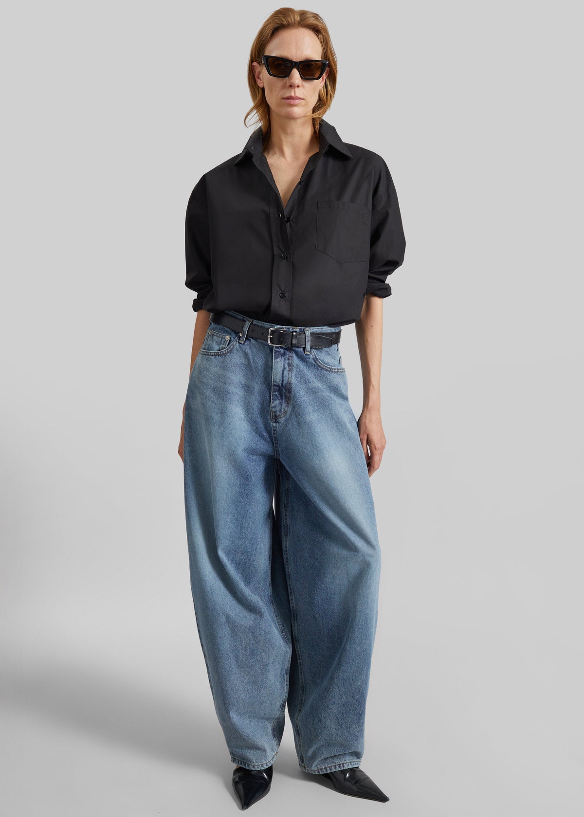 Elga Barrel Leg Jeans - Medium Wash – view 1 of 9