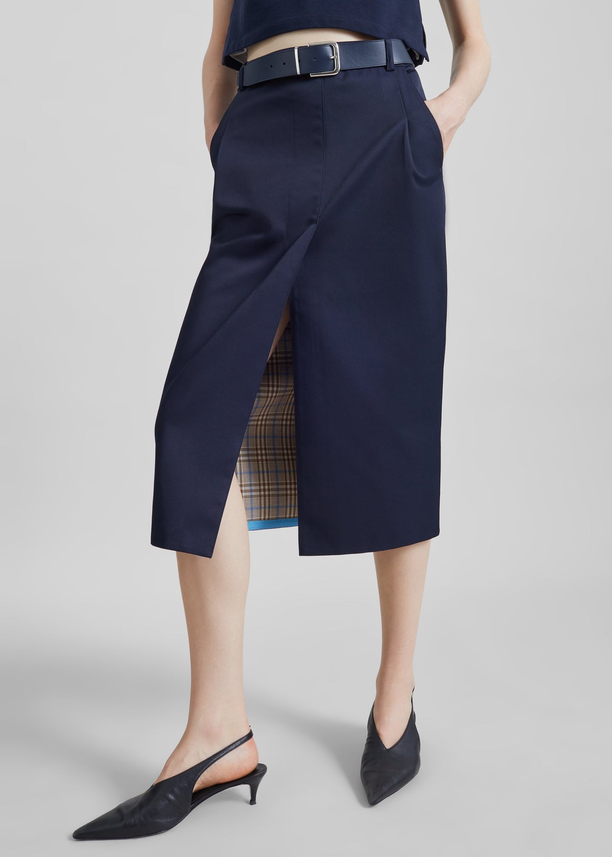 Elian Tailored Midi Skirt - Navy – view 2 of 10