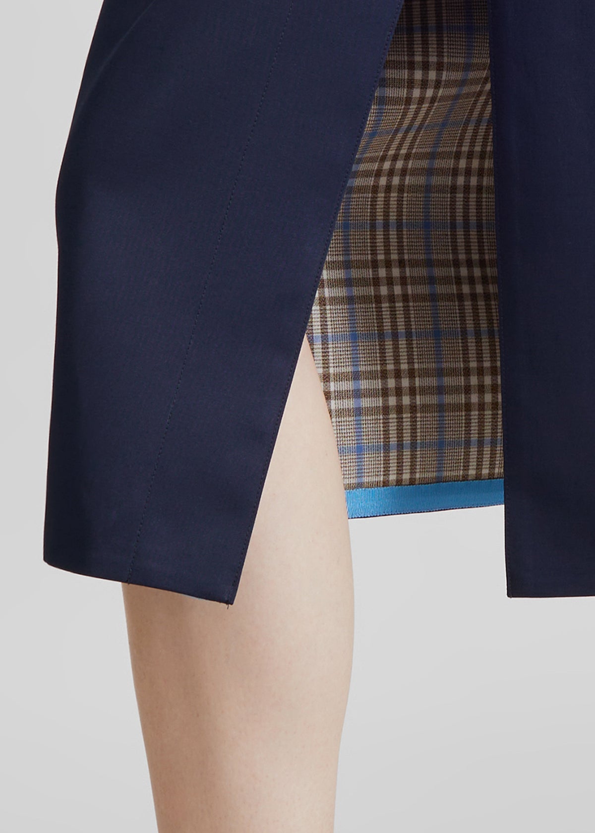 Elian Tailored Midi Skirt - Navy – view 8 of 10