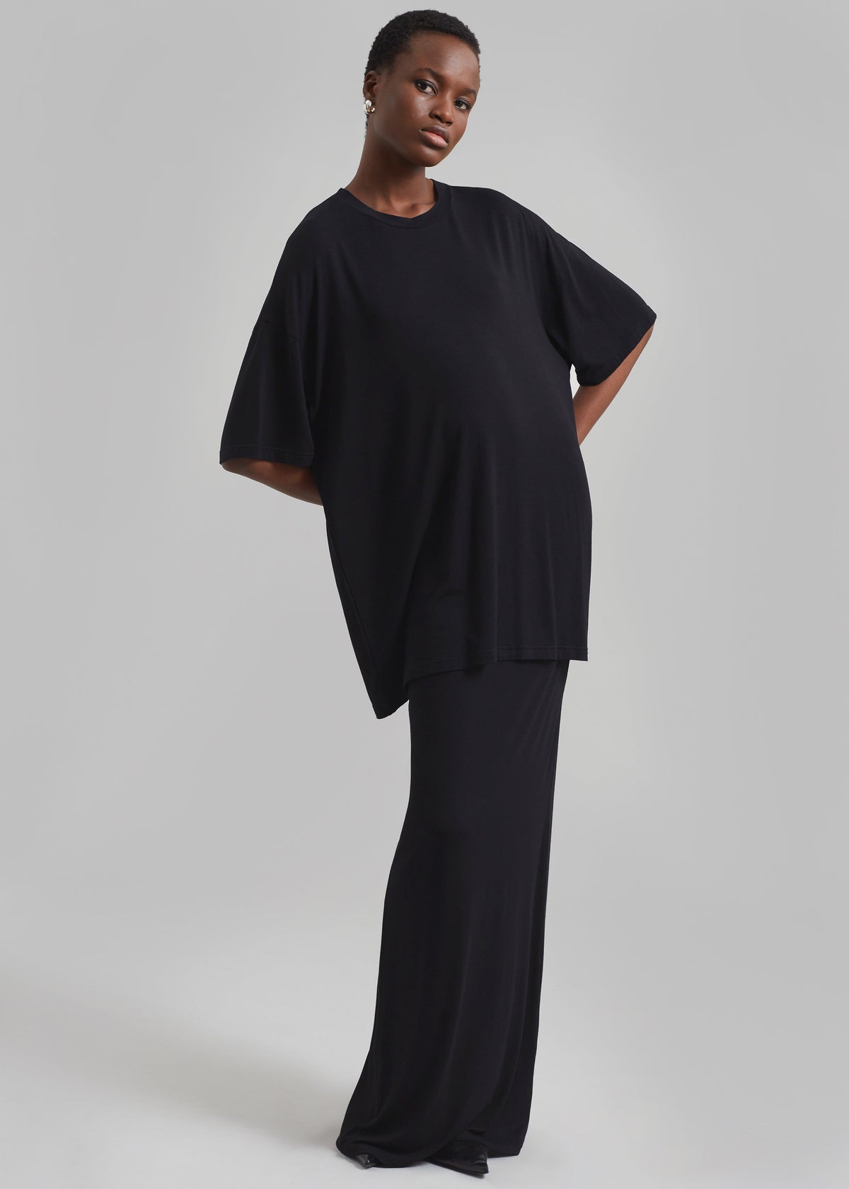 Ella Boxy Tee - Black – view 2 of 7